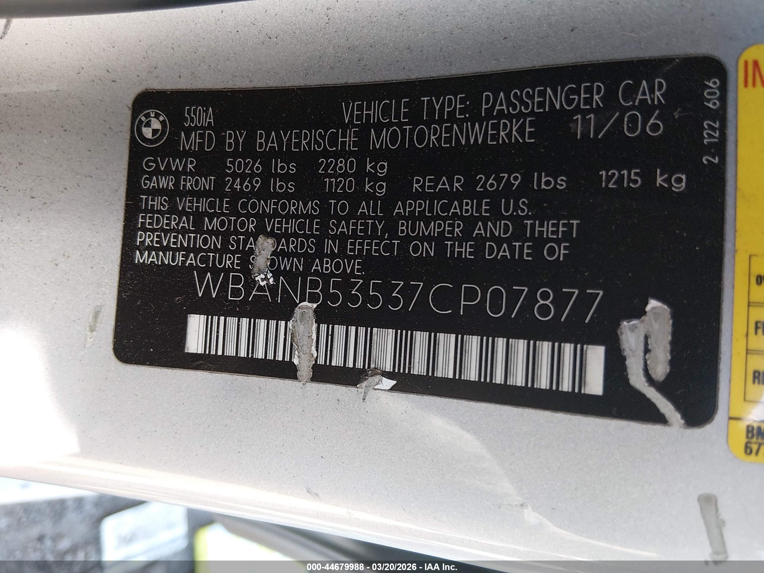 BMW 550I image 9