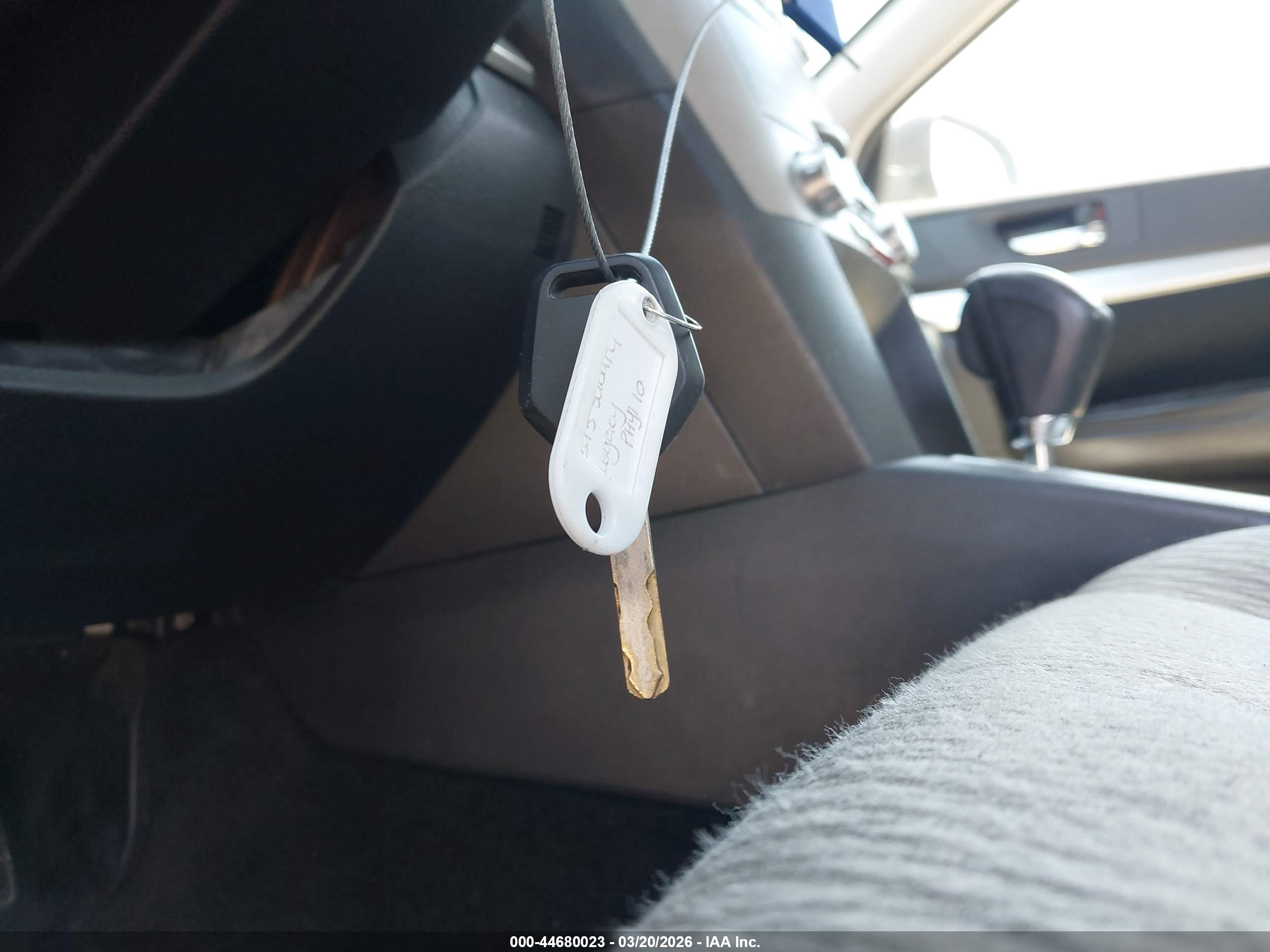 SUBARU LEGACY image 11