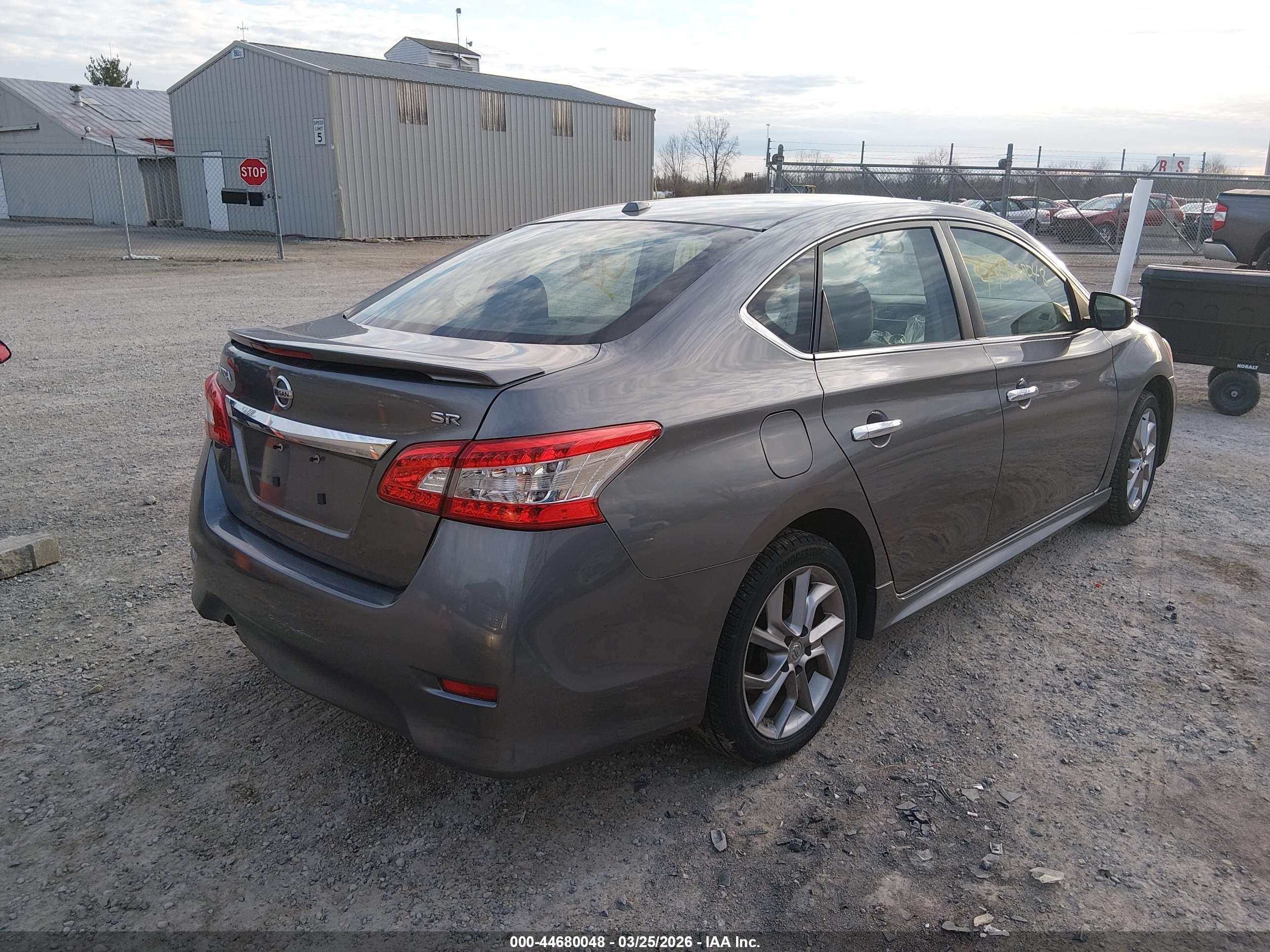 NISSAN SENTRA image 4