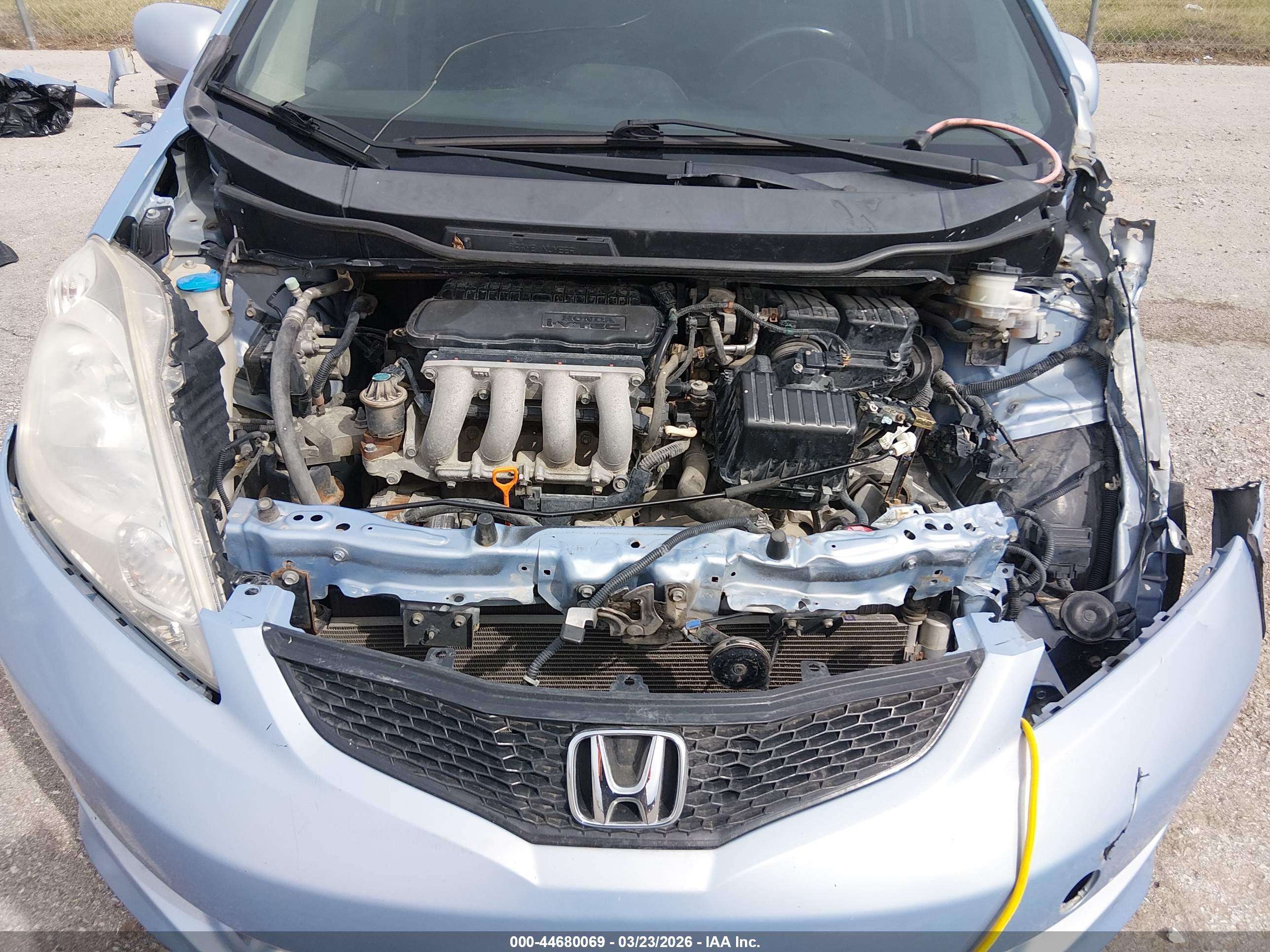 HONDA FIT image 10