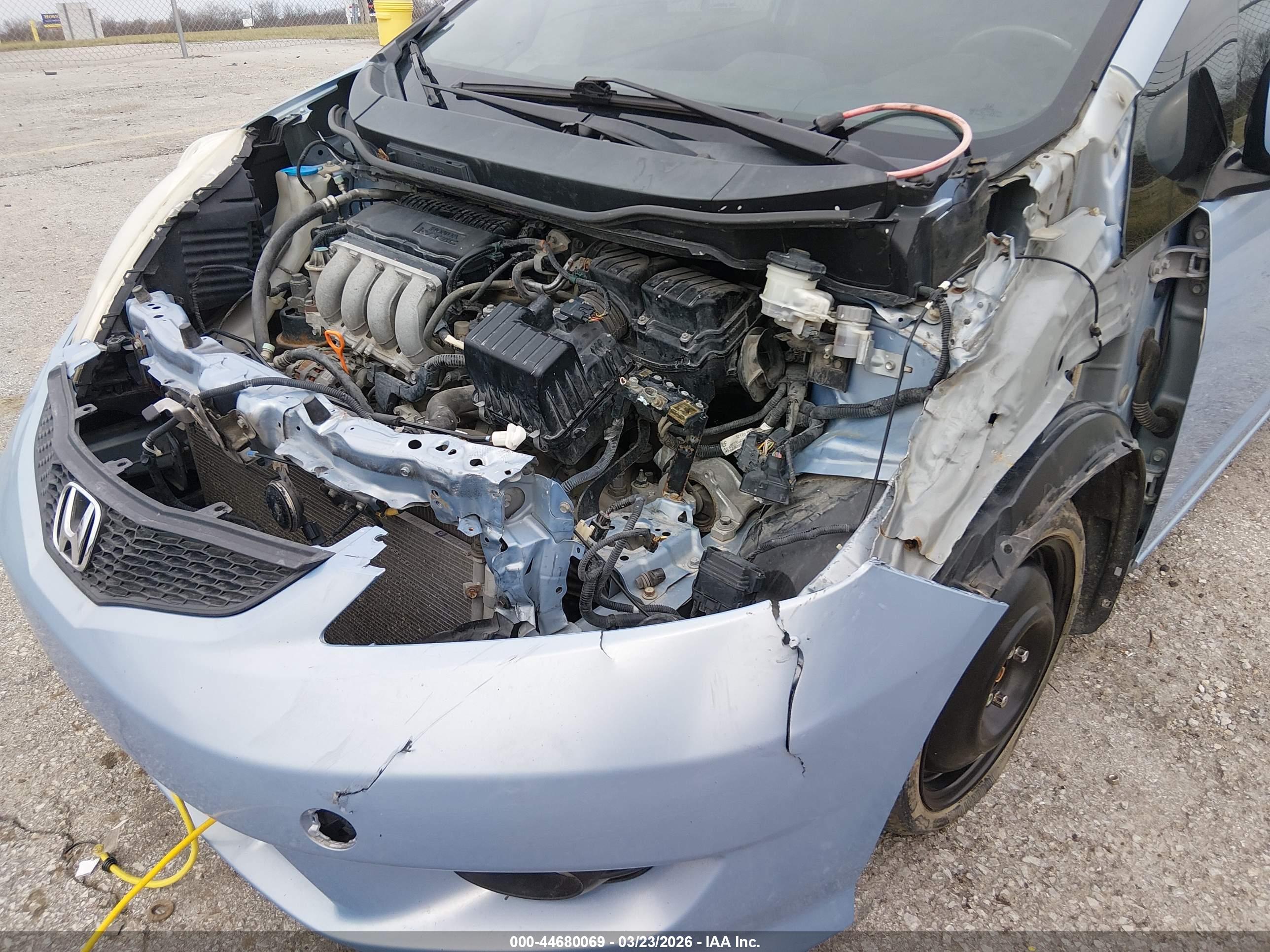 HONDA FIT image 6