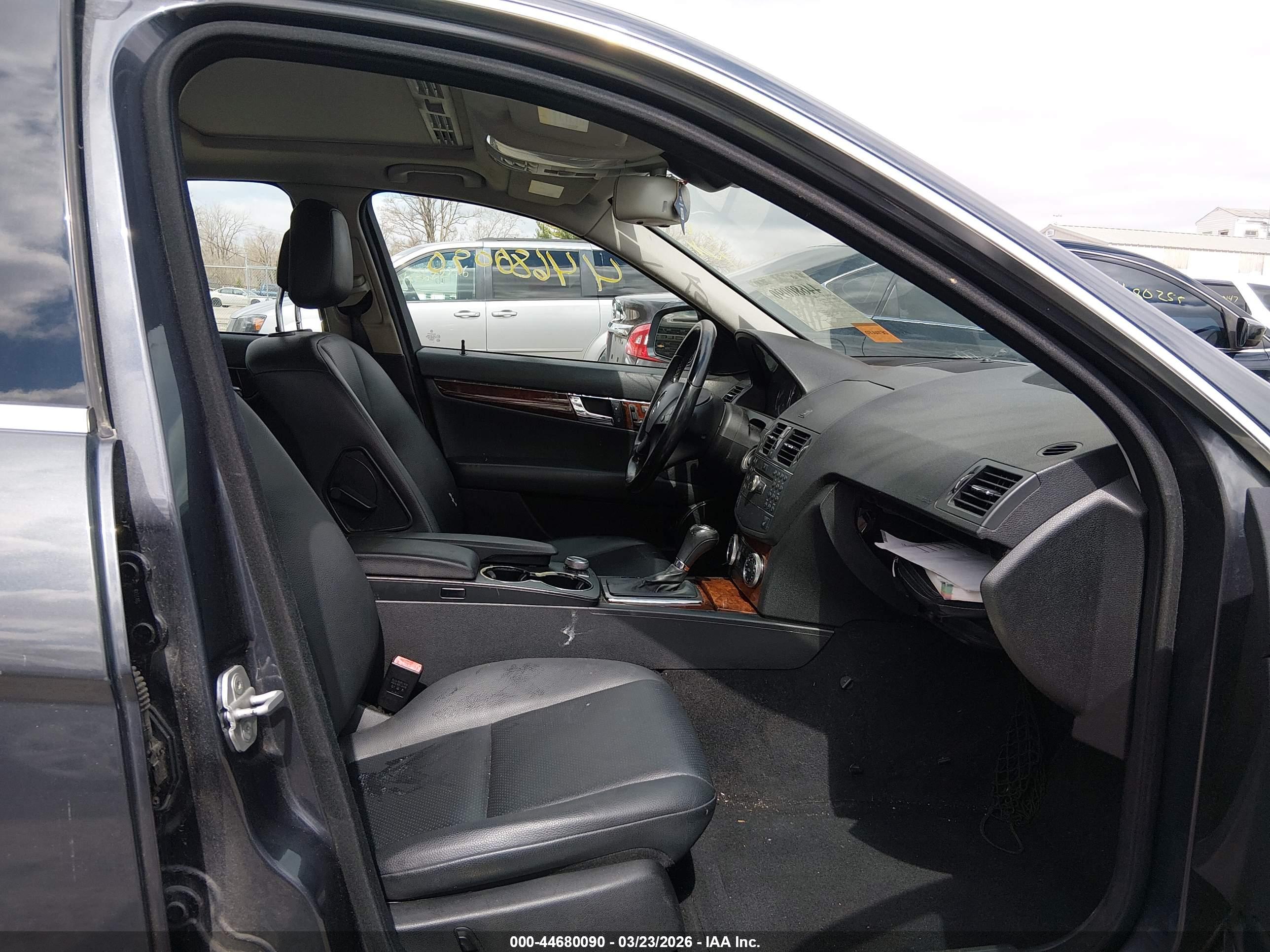 MERCEDES-BENZ C image 5
