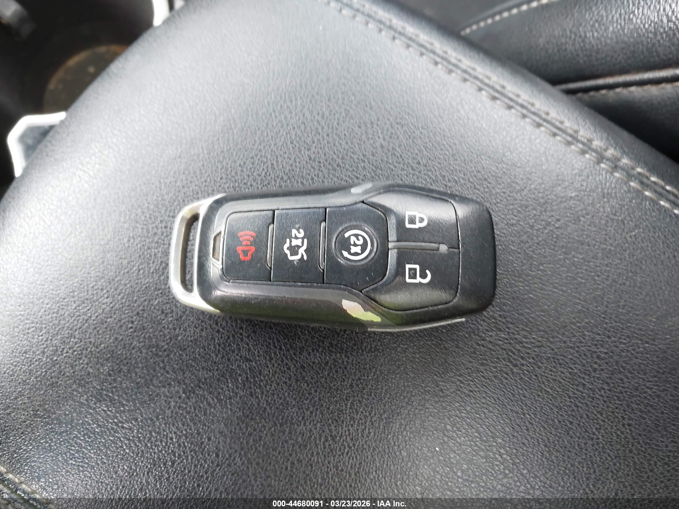 FORD EDGE image 11