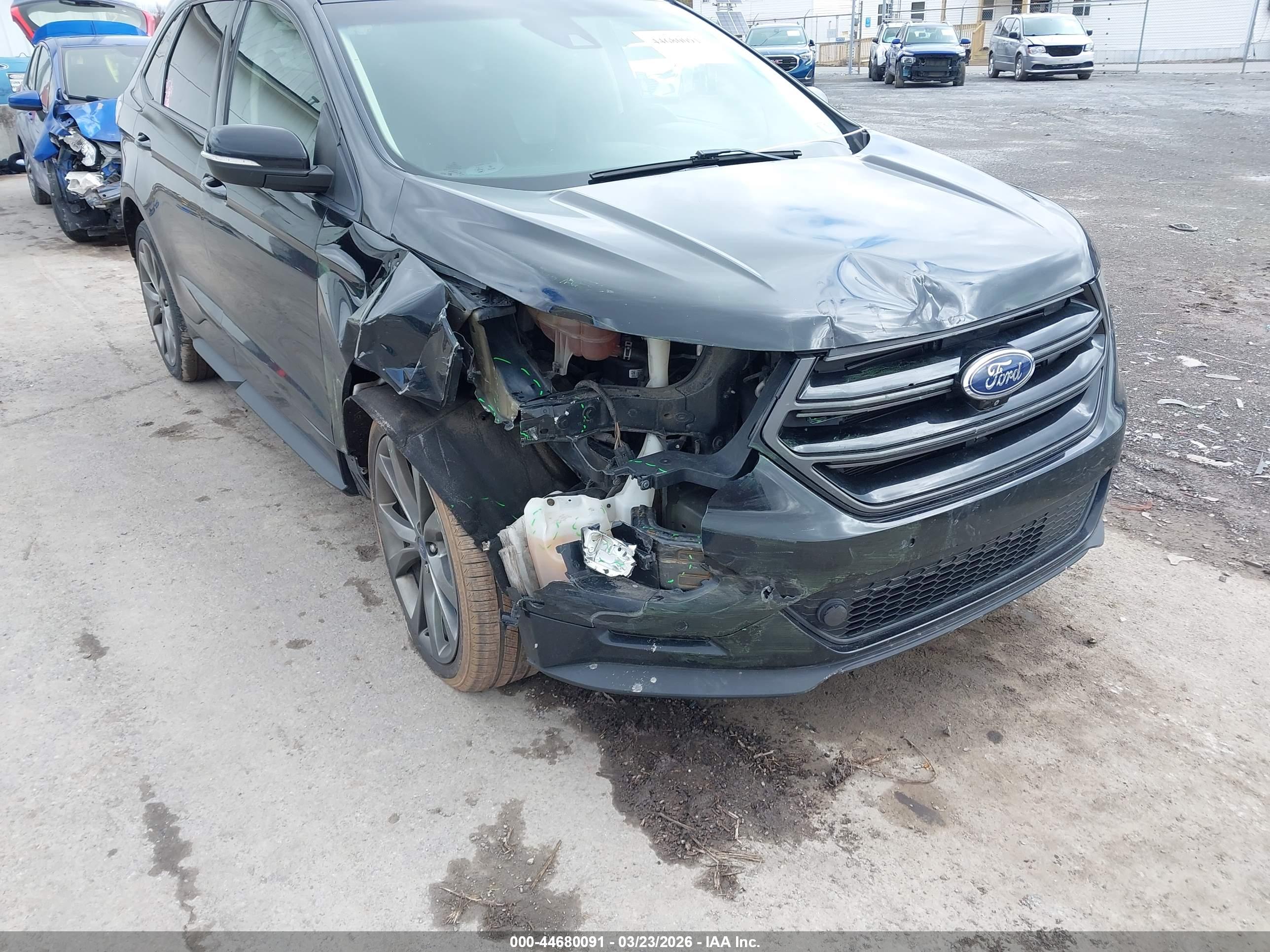 FORD EDGE image 6