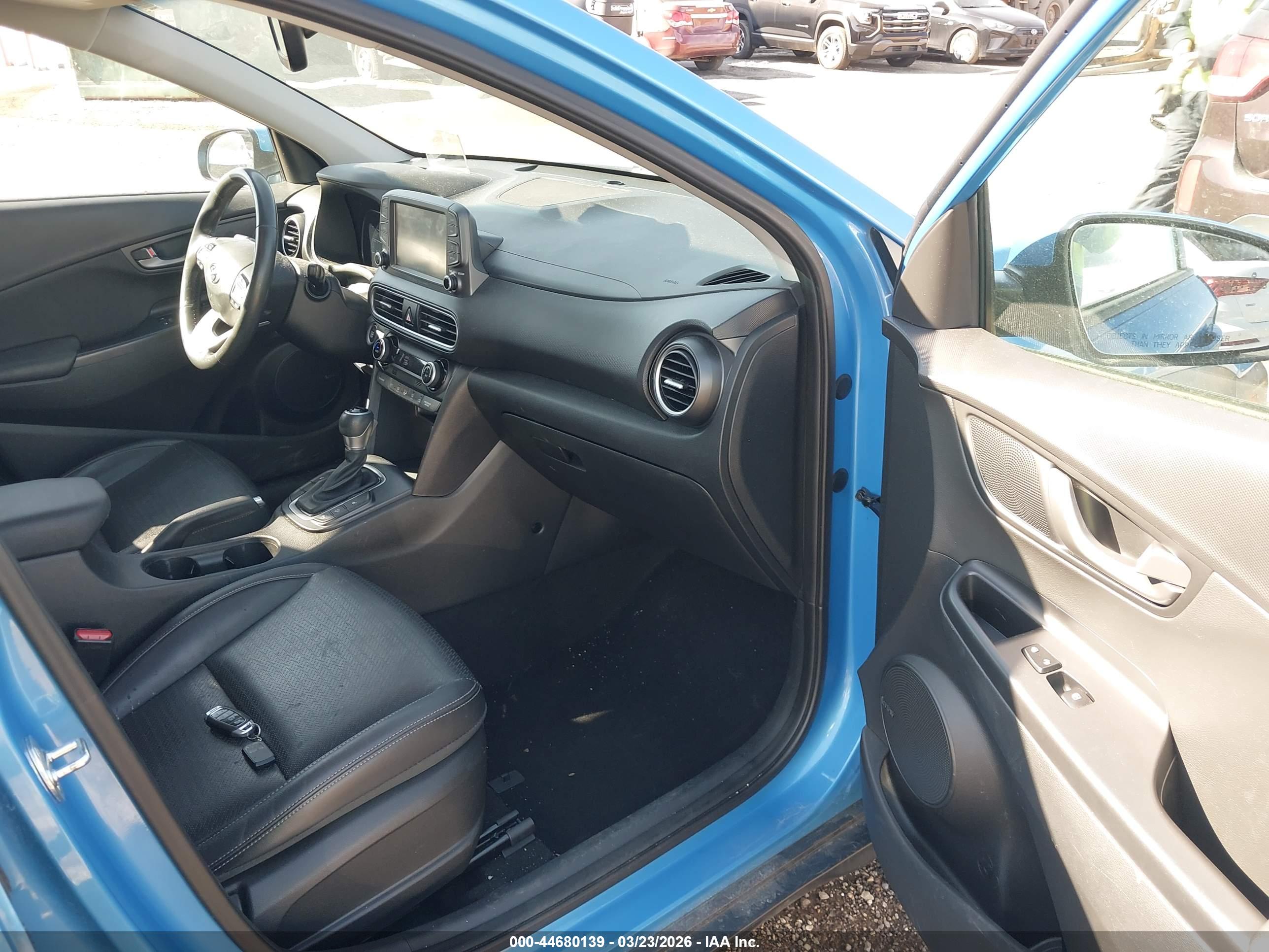 HYUNDAI KONA image 5
