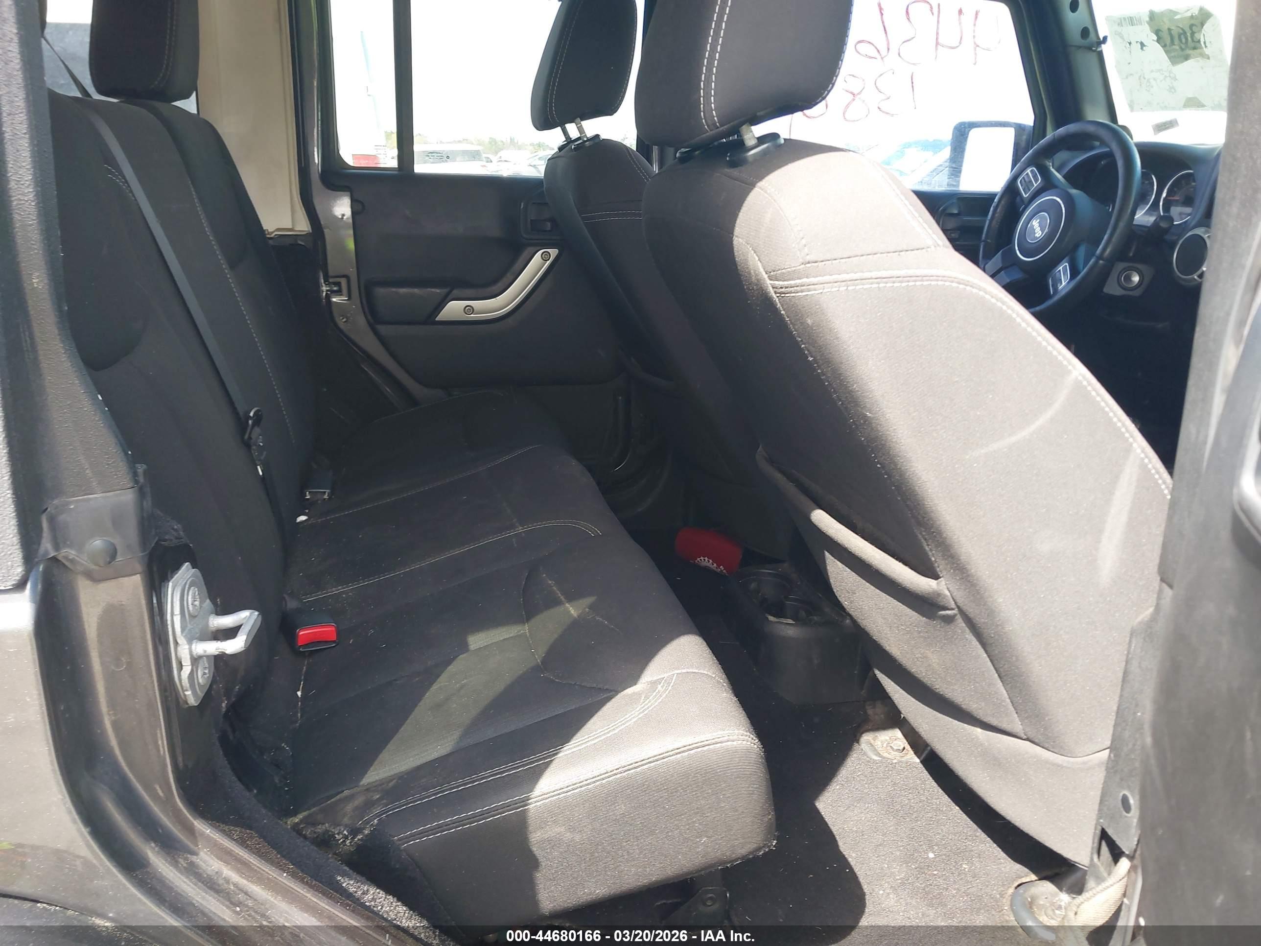 JEEP WRANGLER image 8