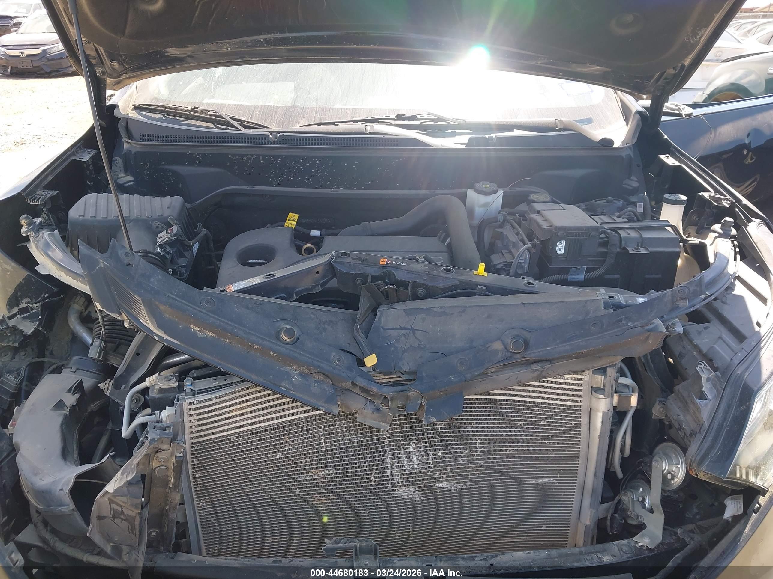 CHEVROLET EQUINOX image 10