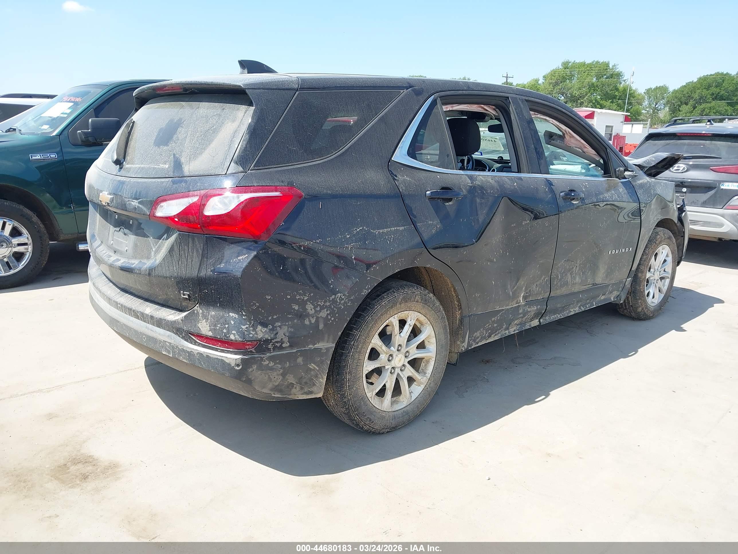 CHEVROLET EQUINOX image 4