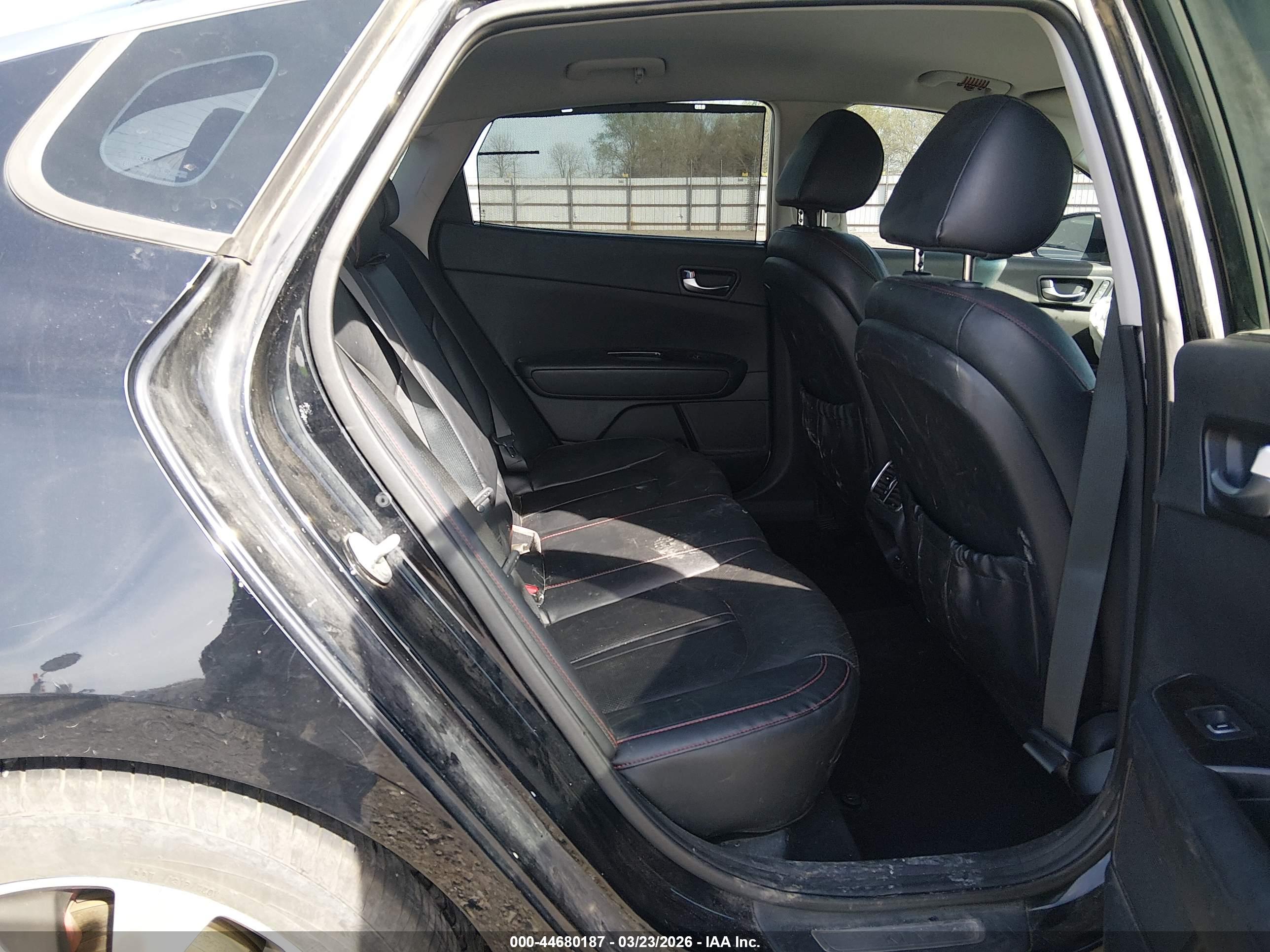 KIA OPTIMA image 8