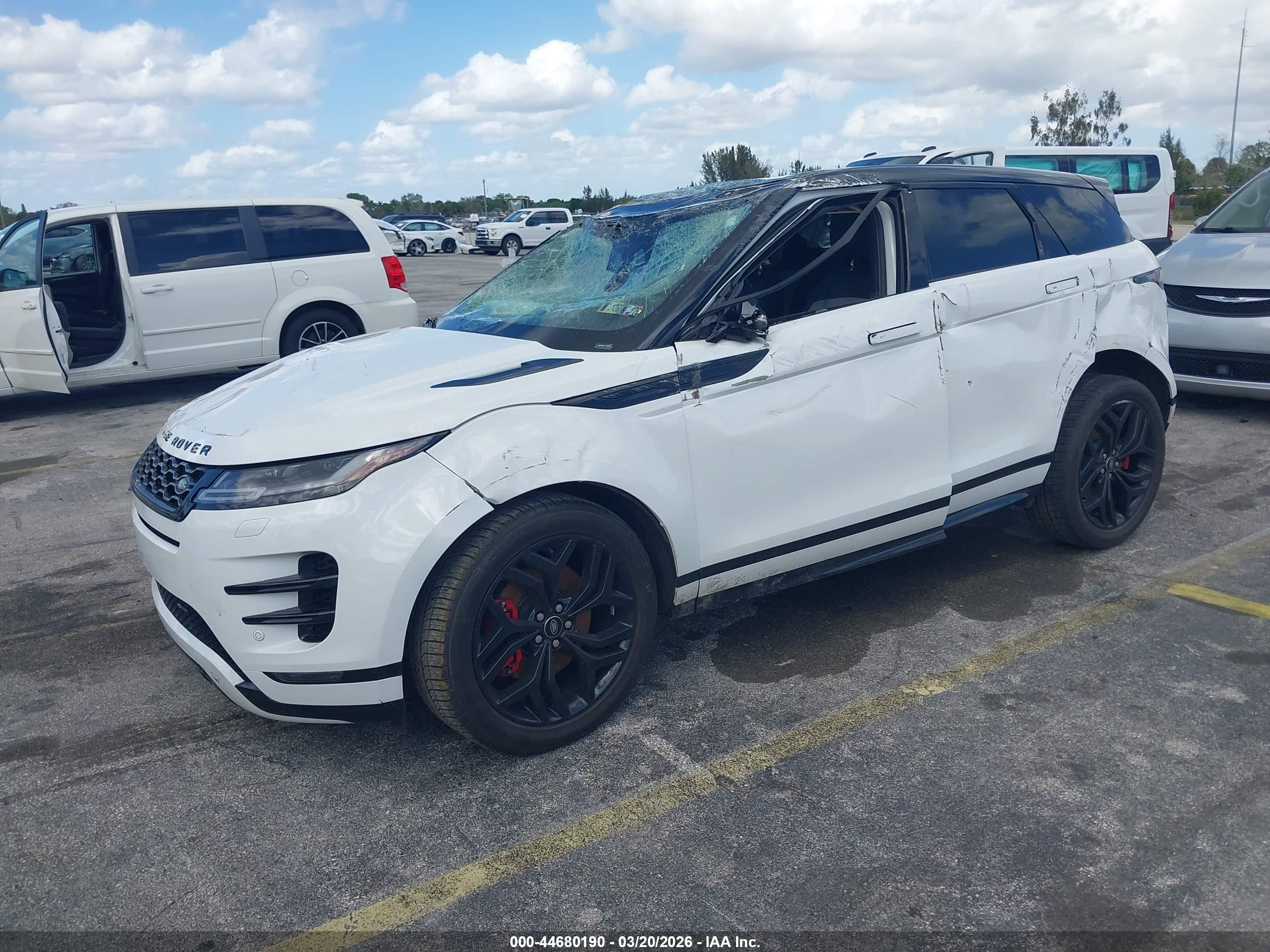 LAND ROVER image 2