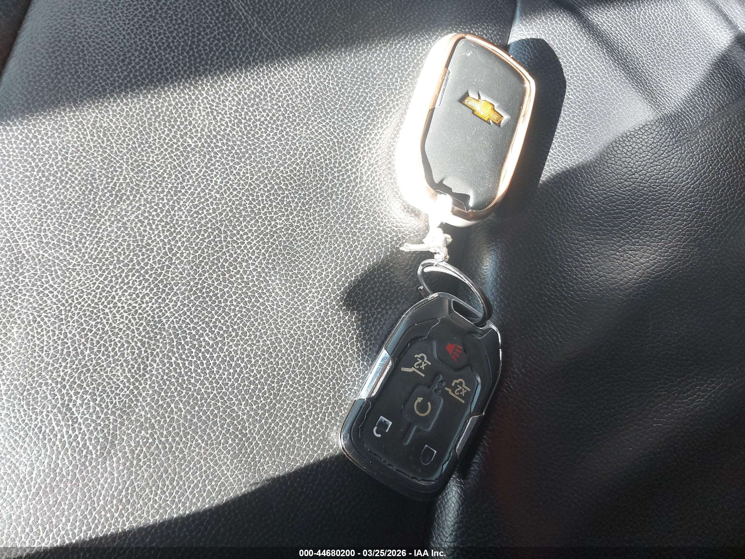 CHEVROLET TAHOE image 11