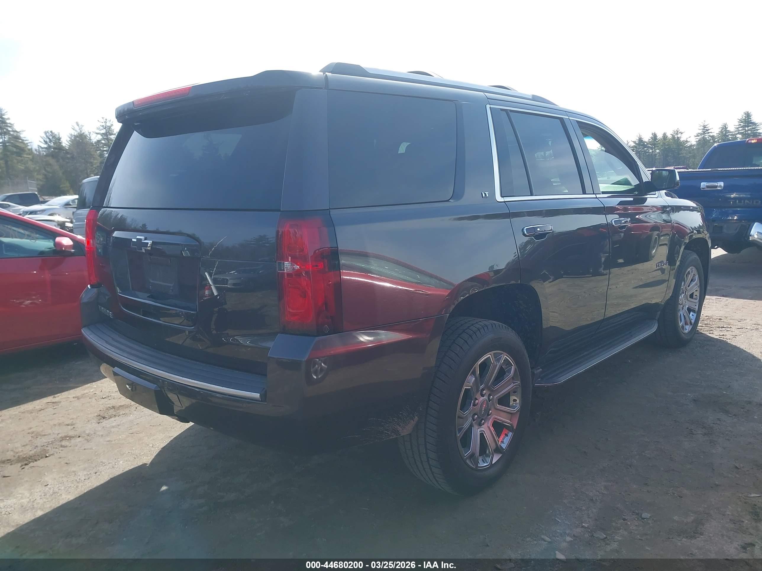 CHEVROLET TAHOE image 4