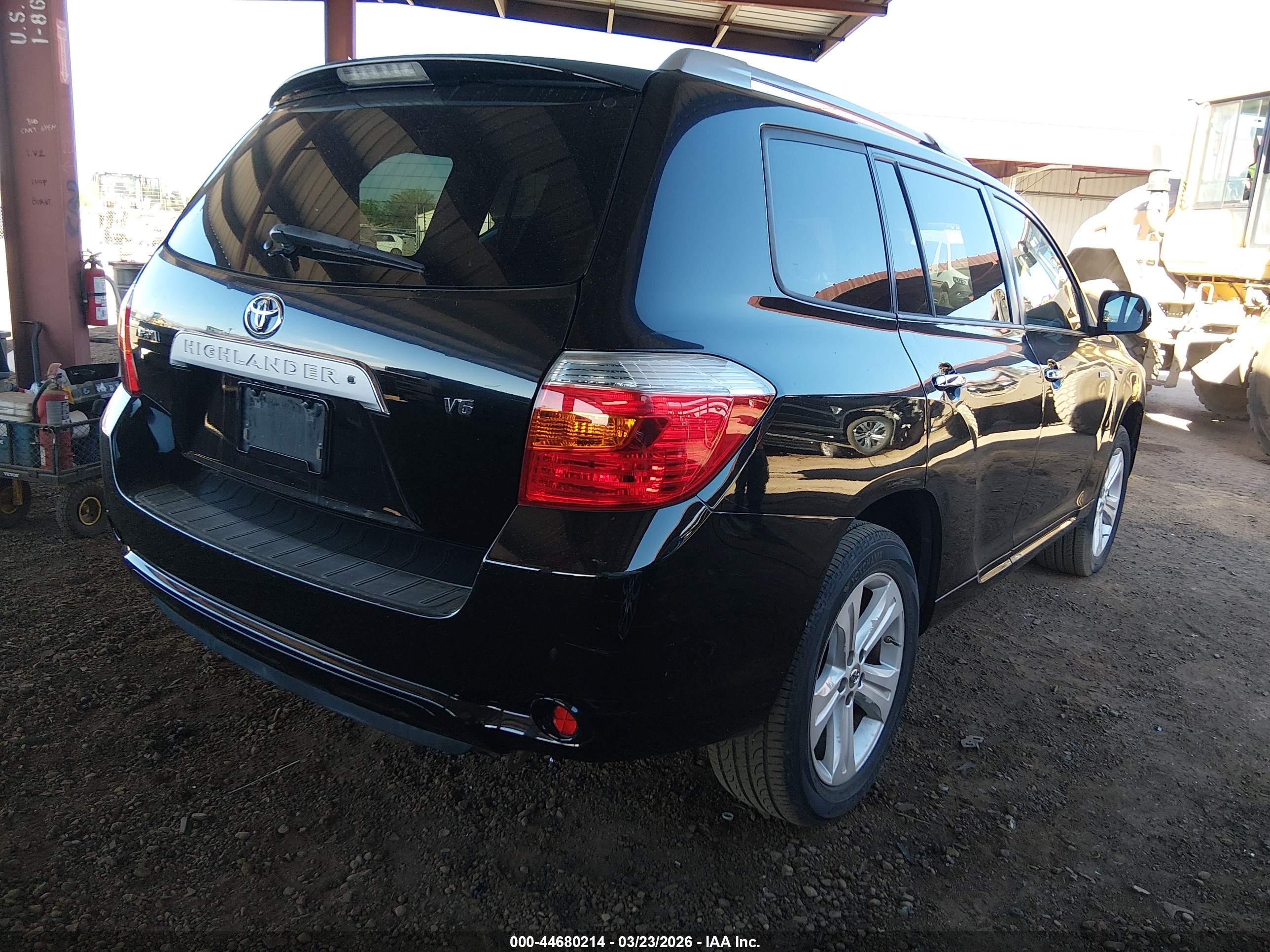 TOYOTA HIGHLANDER image 4