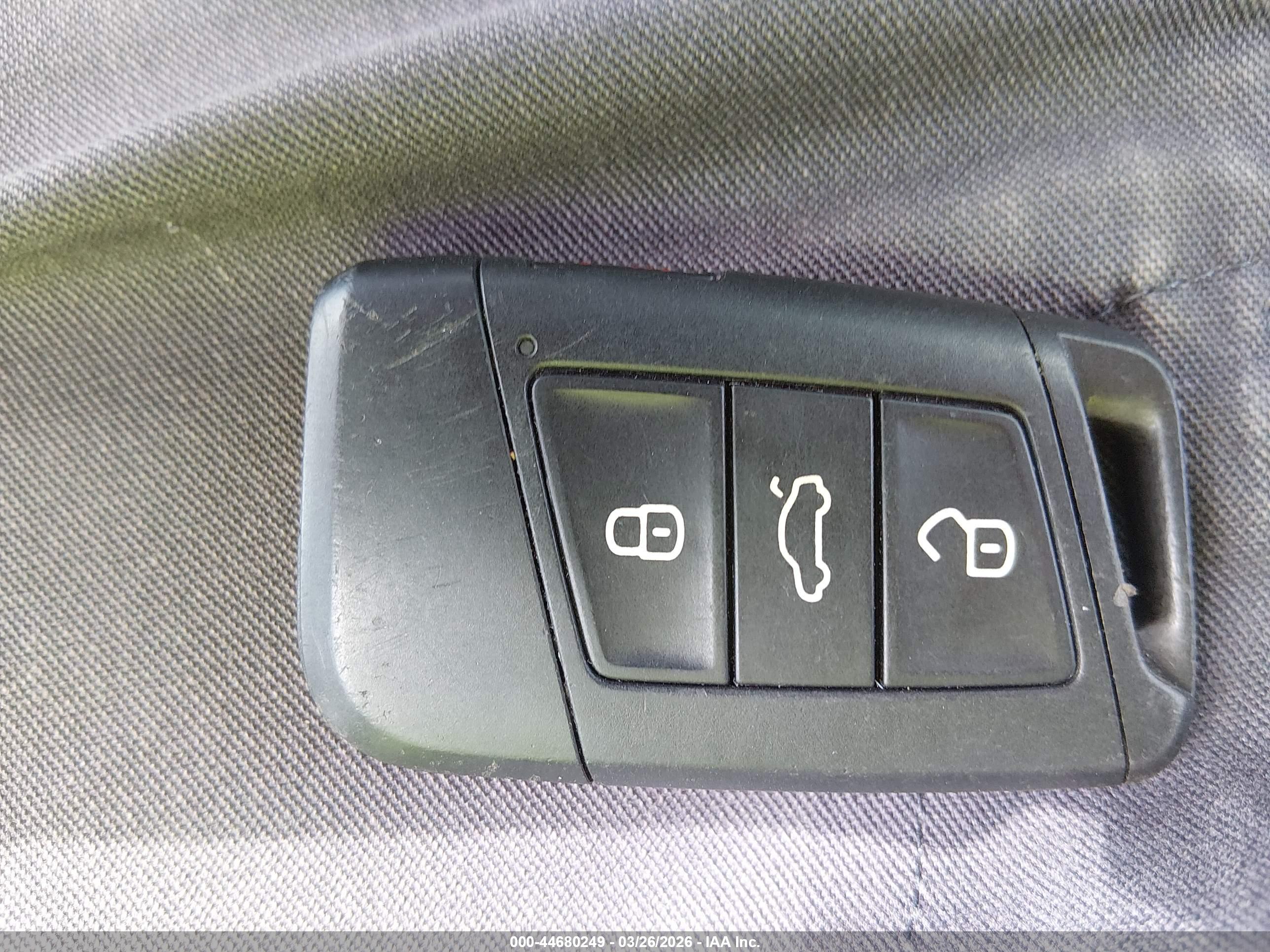 VOLKSWAGEN ATLAS image 11