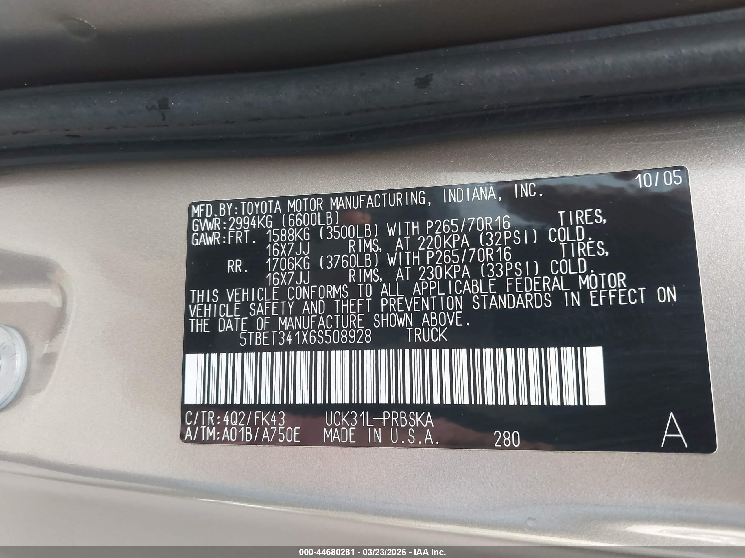 TOYOTA TUNDRA image 9