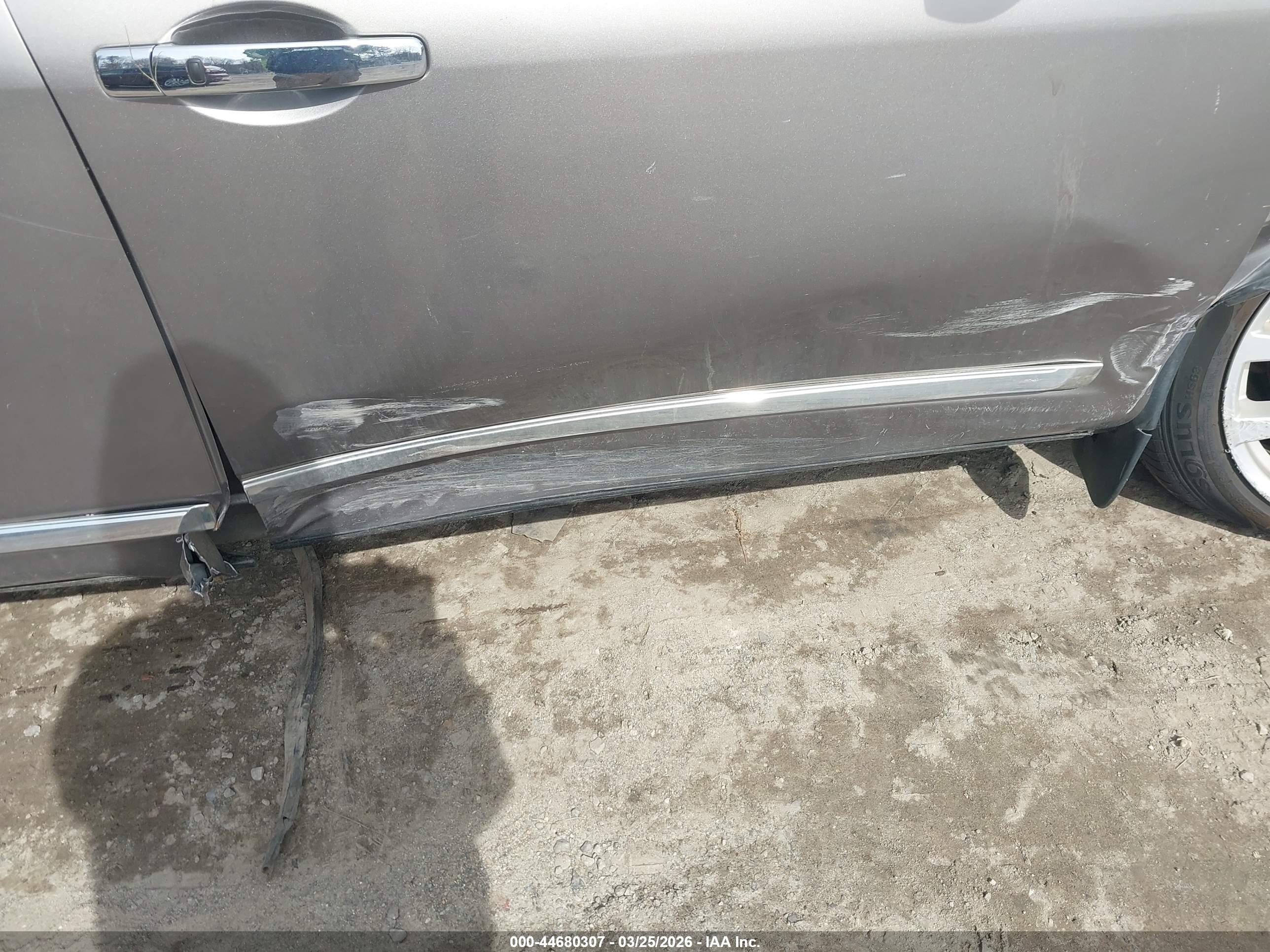 NISSAN ROGUE image 6