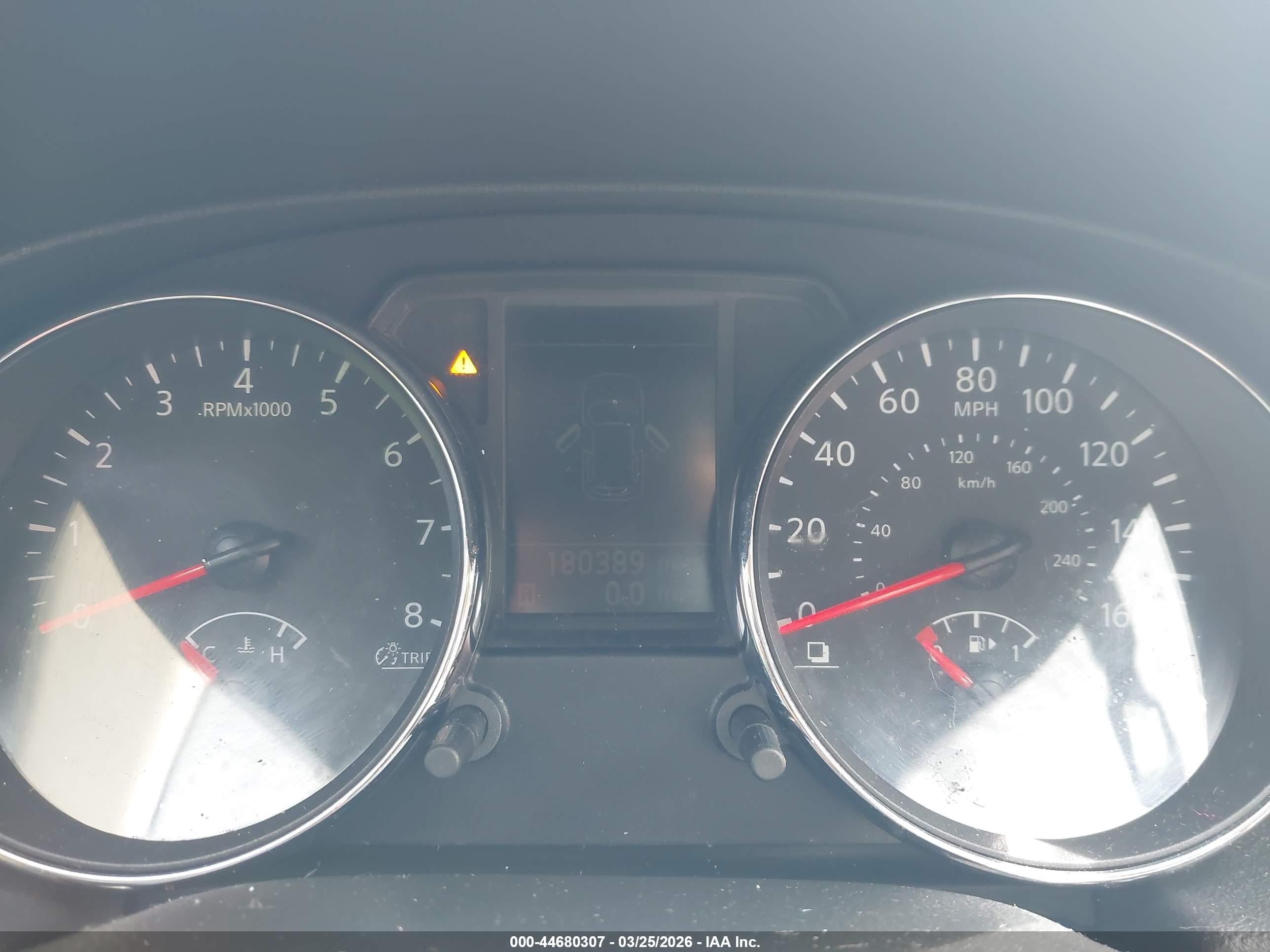 NISSAN ROGUE image 7