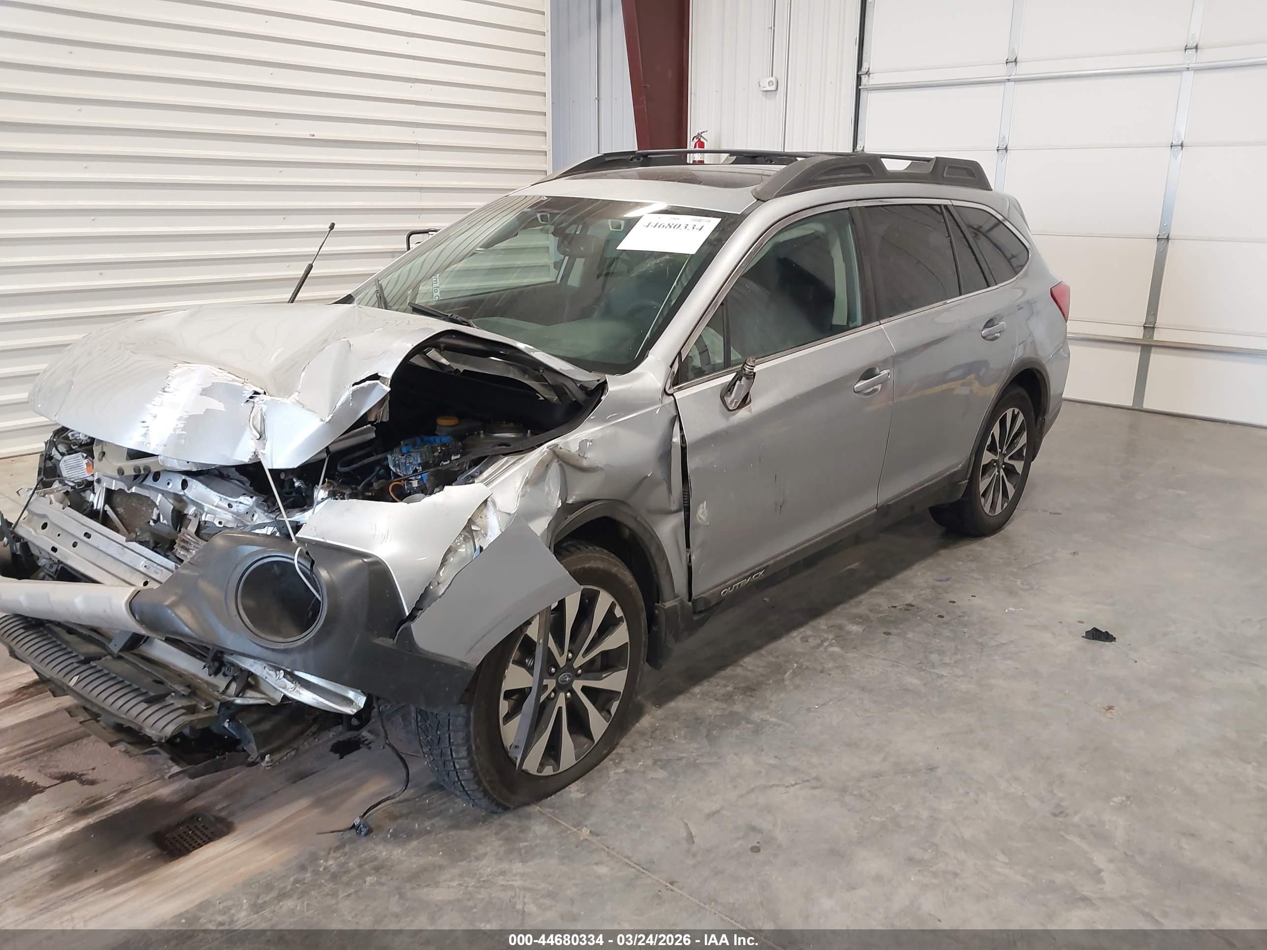 SUBARU OUTBACK image 2
