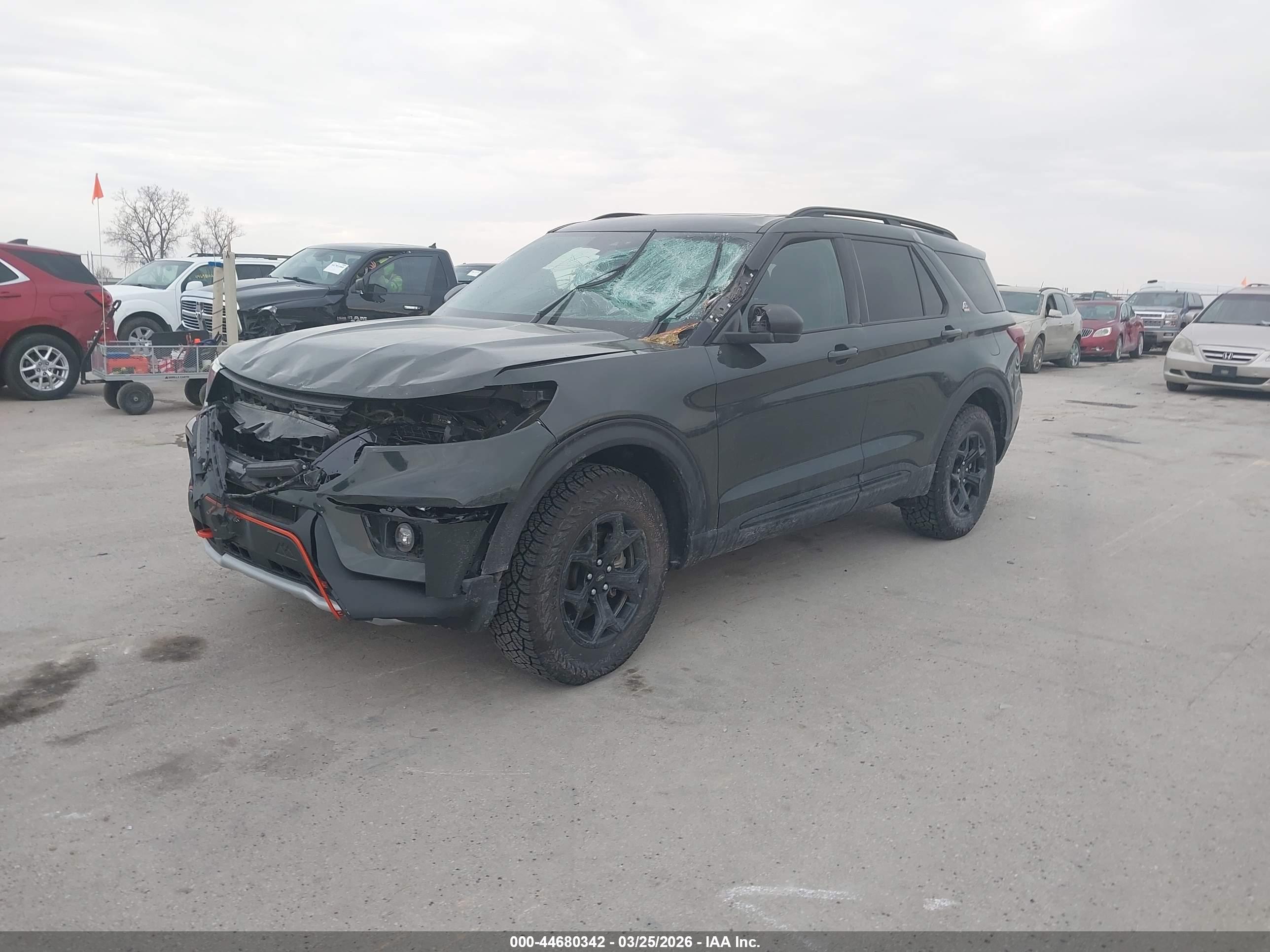 FORD EXPLORER image 2