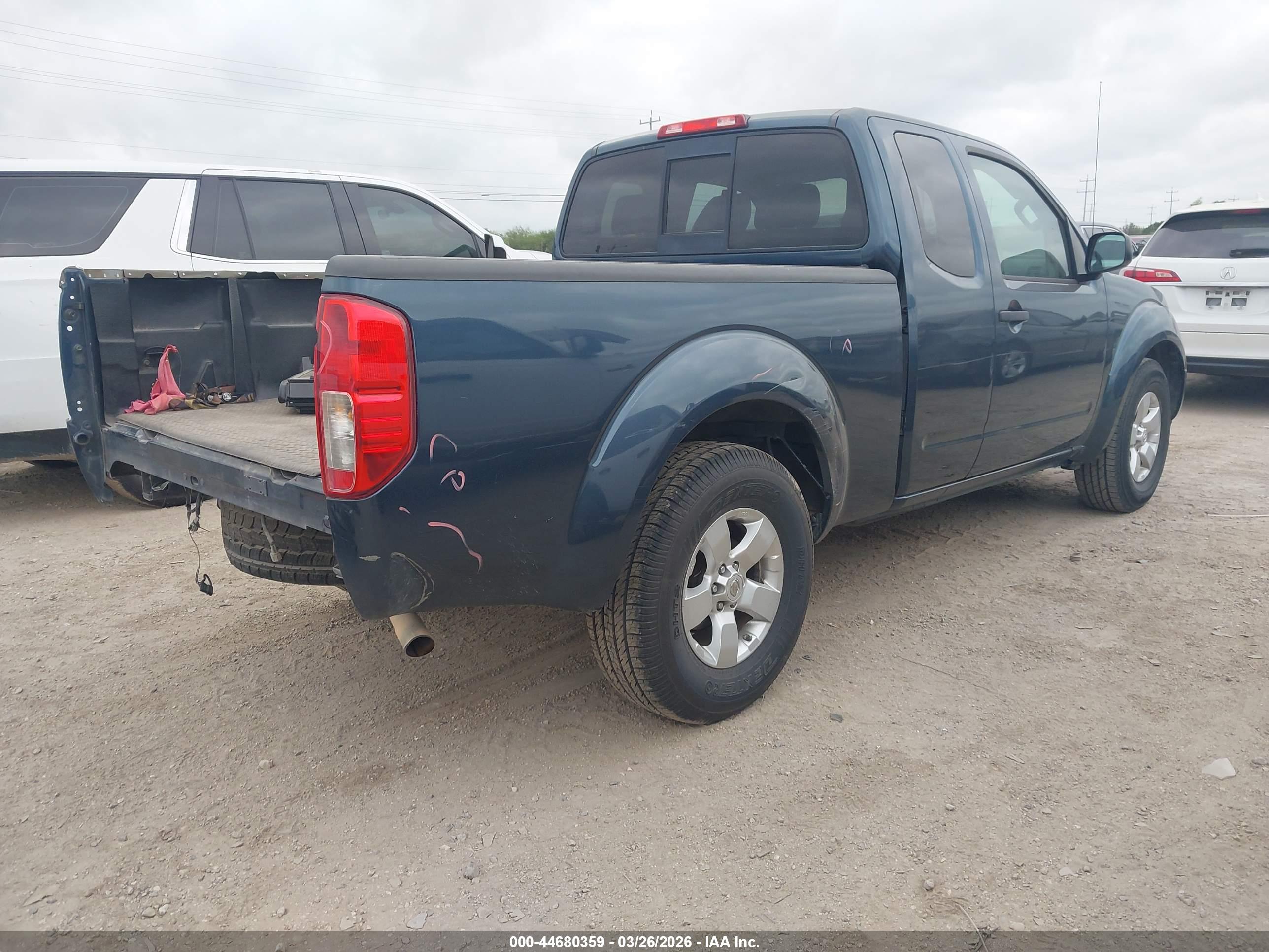 NISSAN FRONTIER image 4