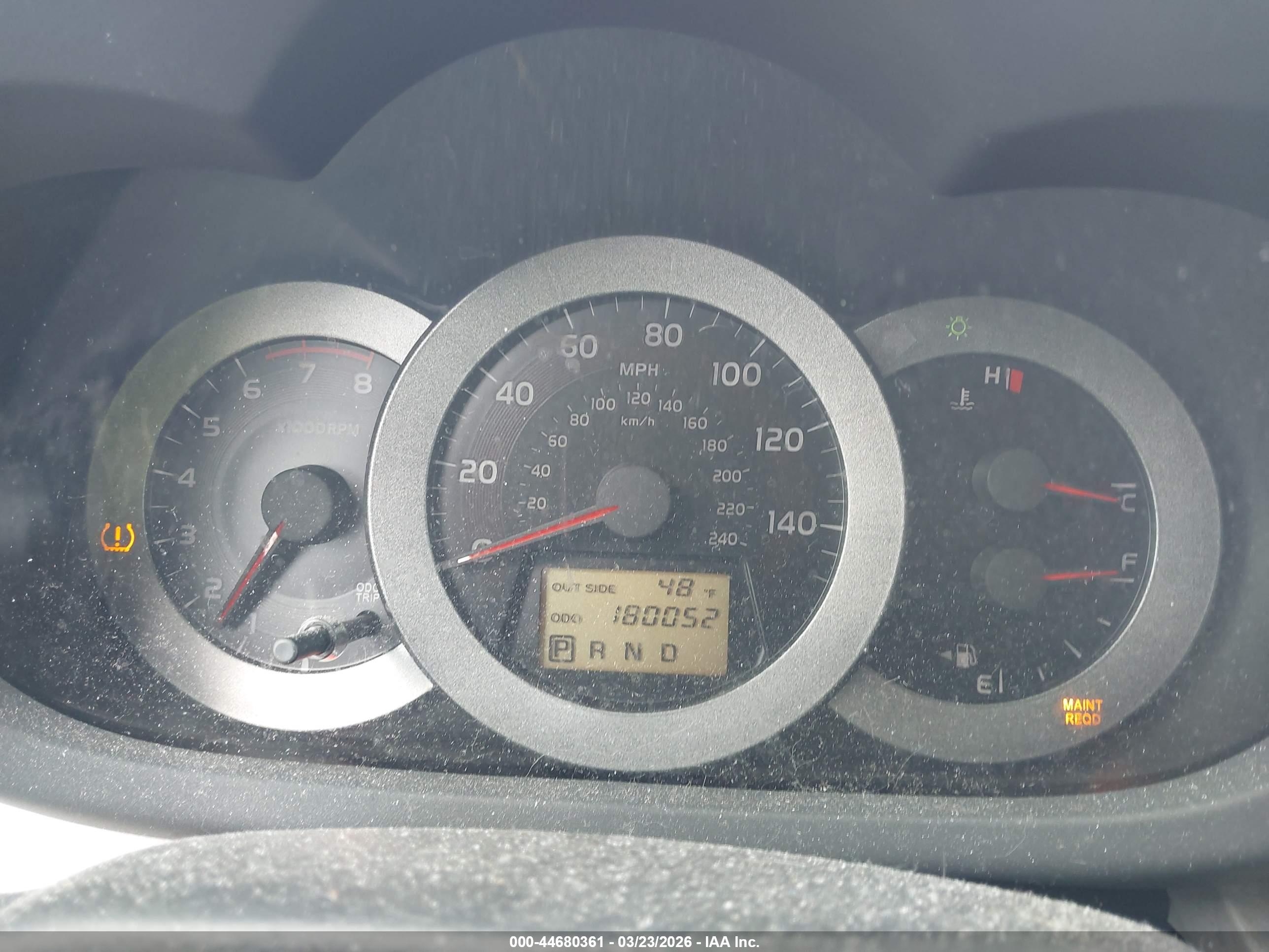 TOYOTA RAV4 image 7