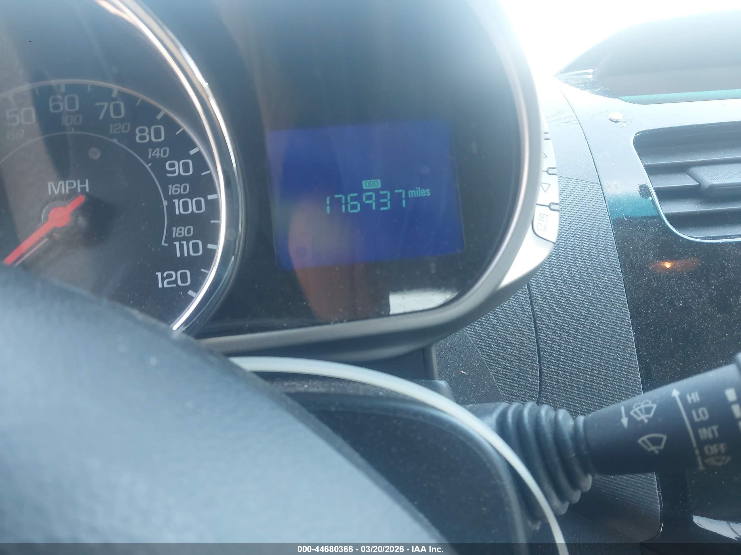 CHEVROLET SPARK image 7