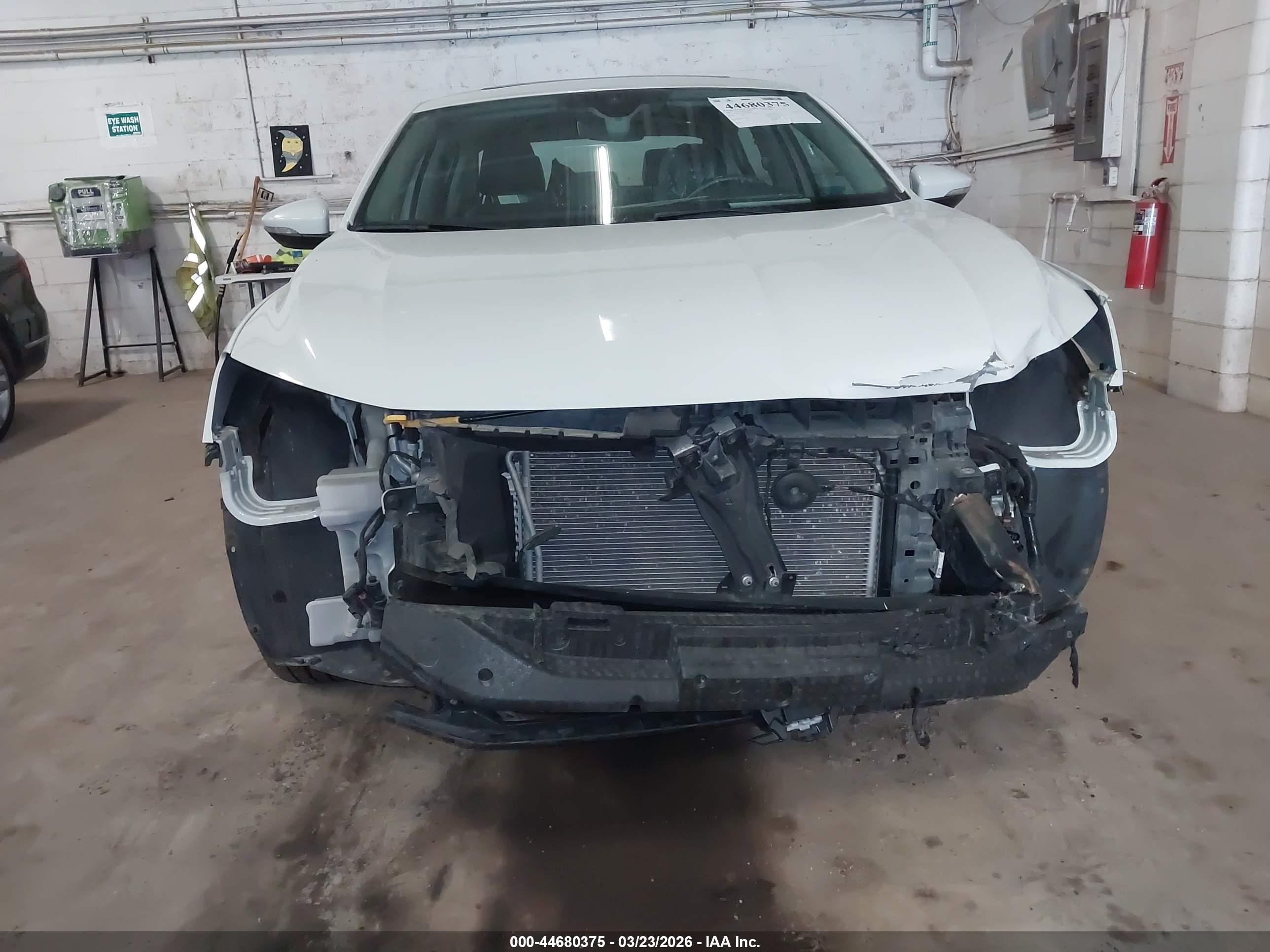 VOLKSWAGEN PASSAT image 6