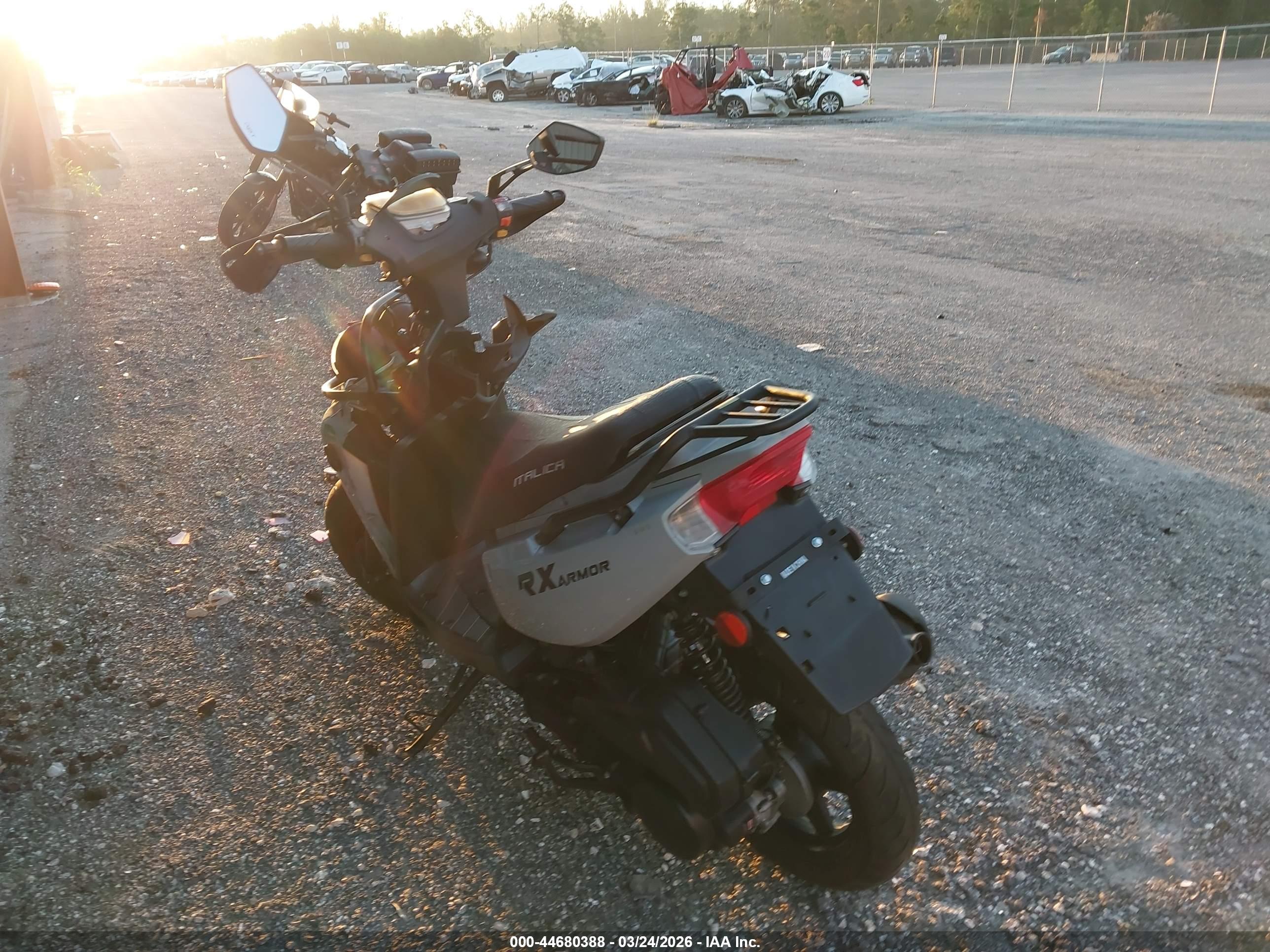 YNGF 150CC image 3