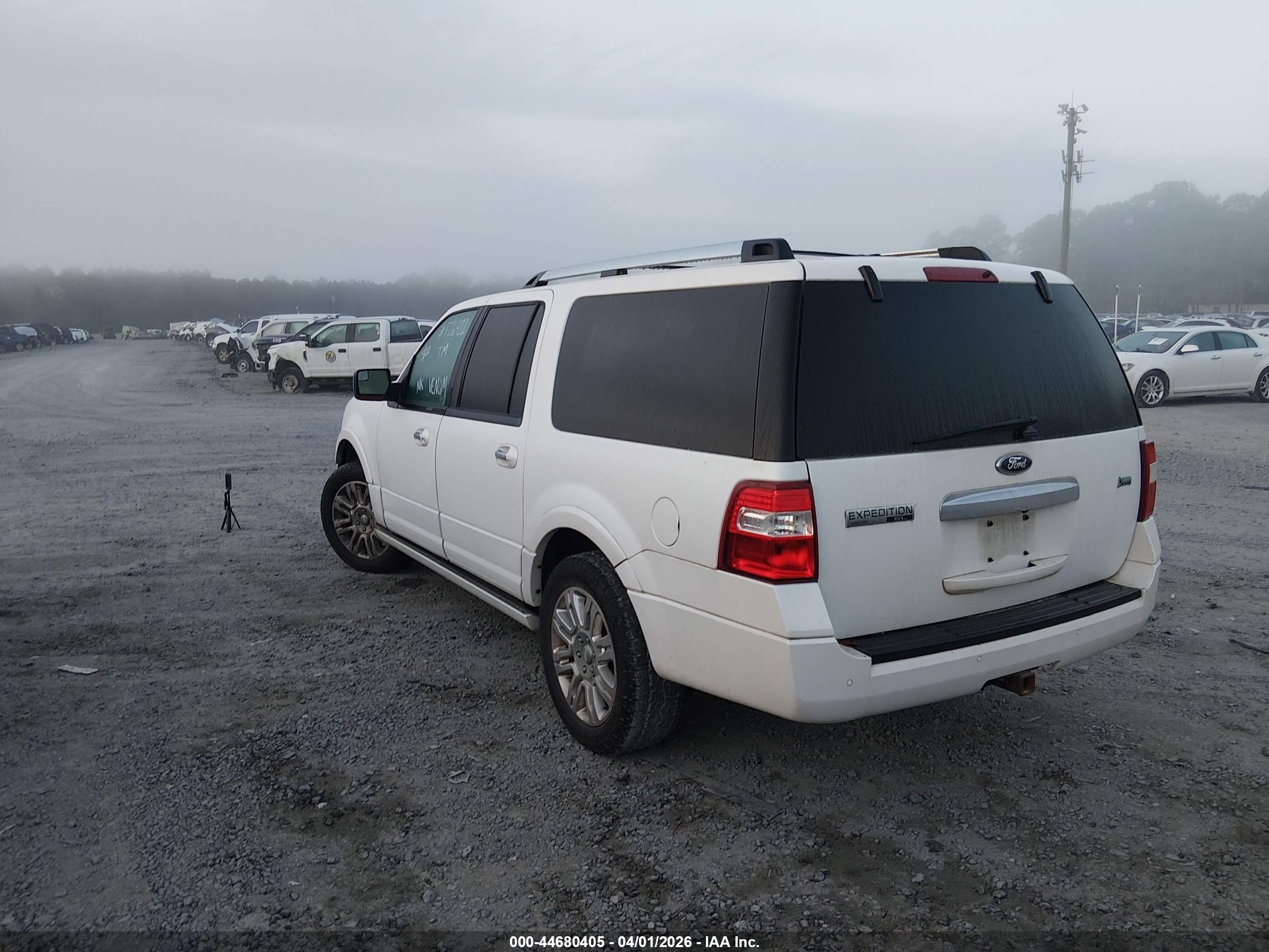 FORD EXPEDITION image 3
