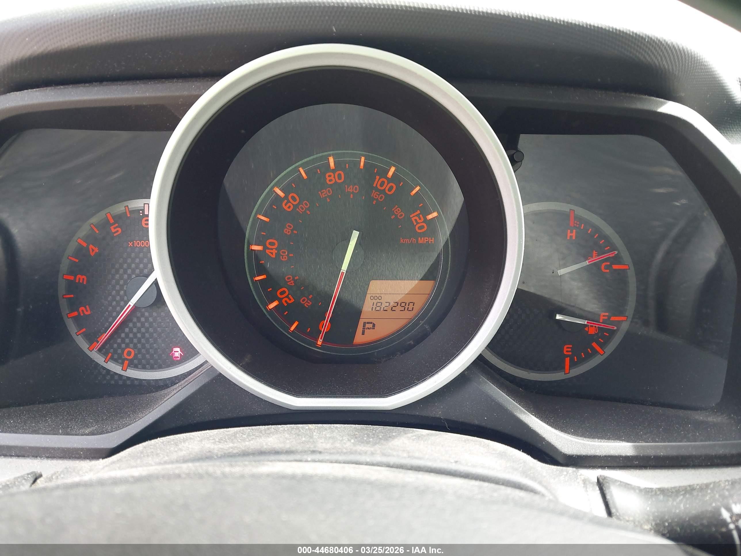 TOYOTA 4RUNNER image 7