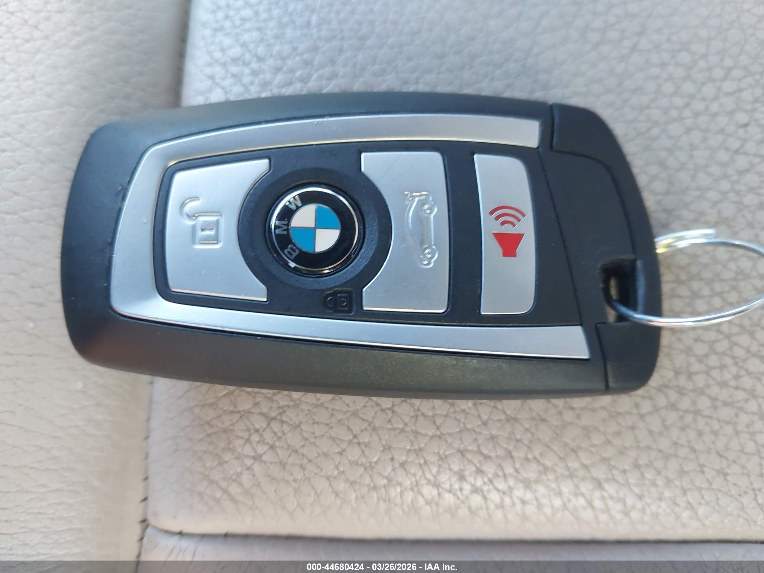 BMW 328I image 11