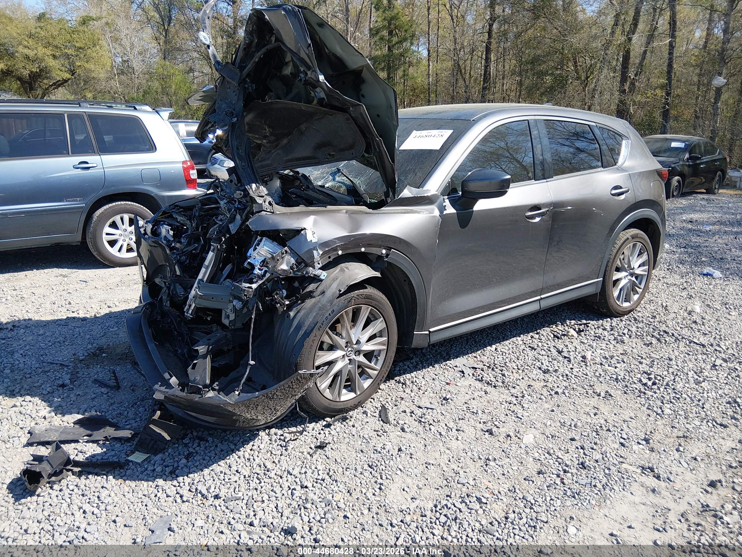 MAZDA CX-5 image 2
