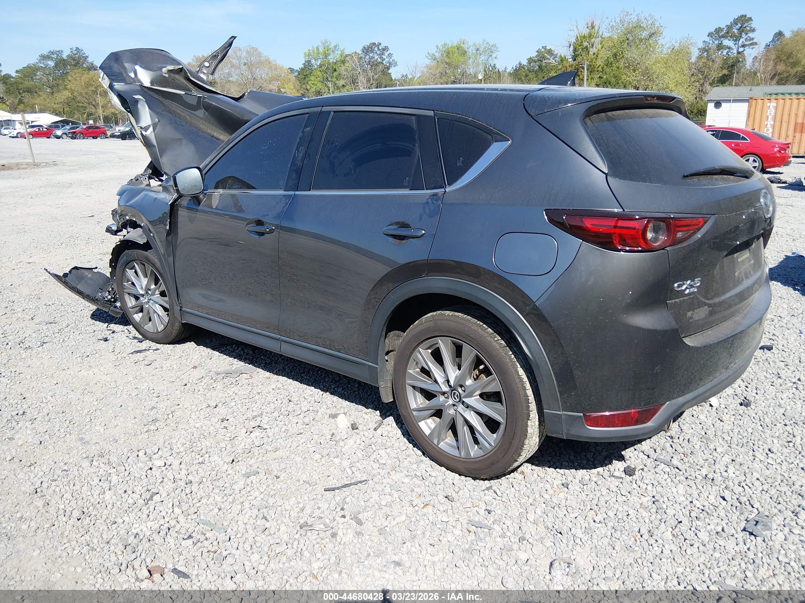 MAZDA CX-5 image 3