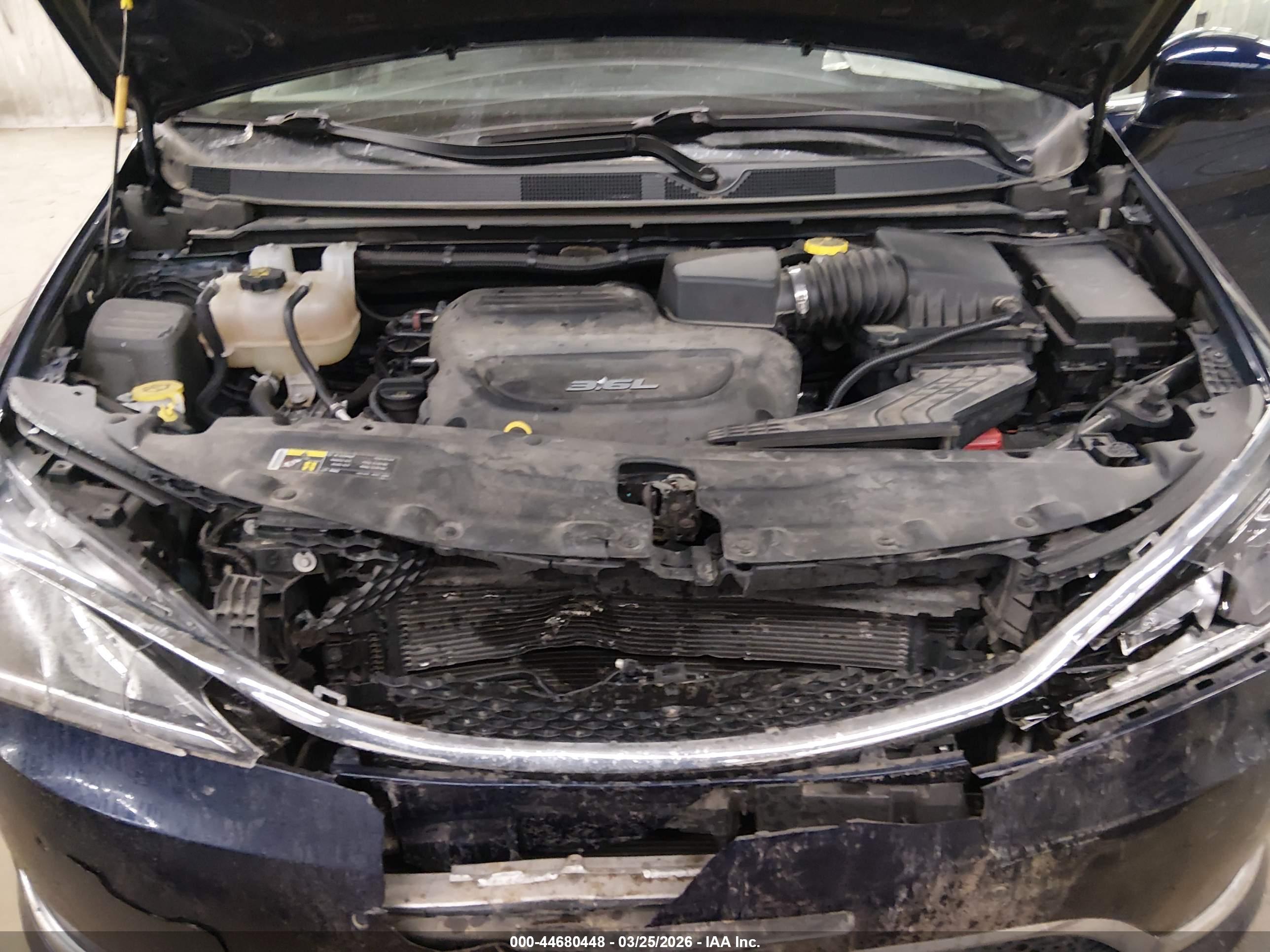 CHRYSLER PACIFICA image 10