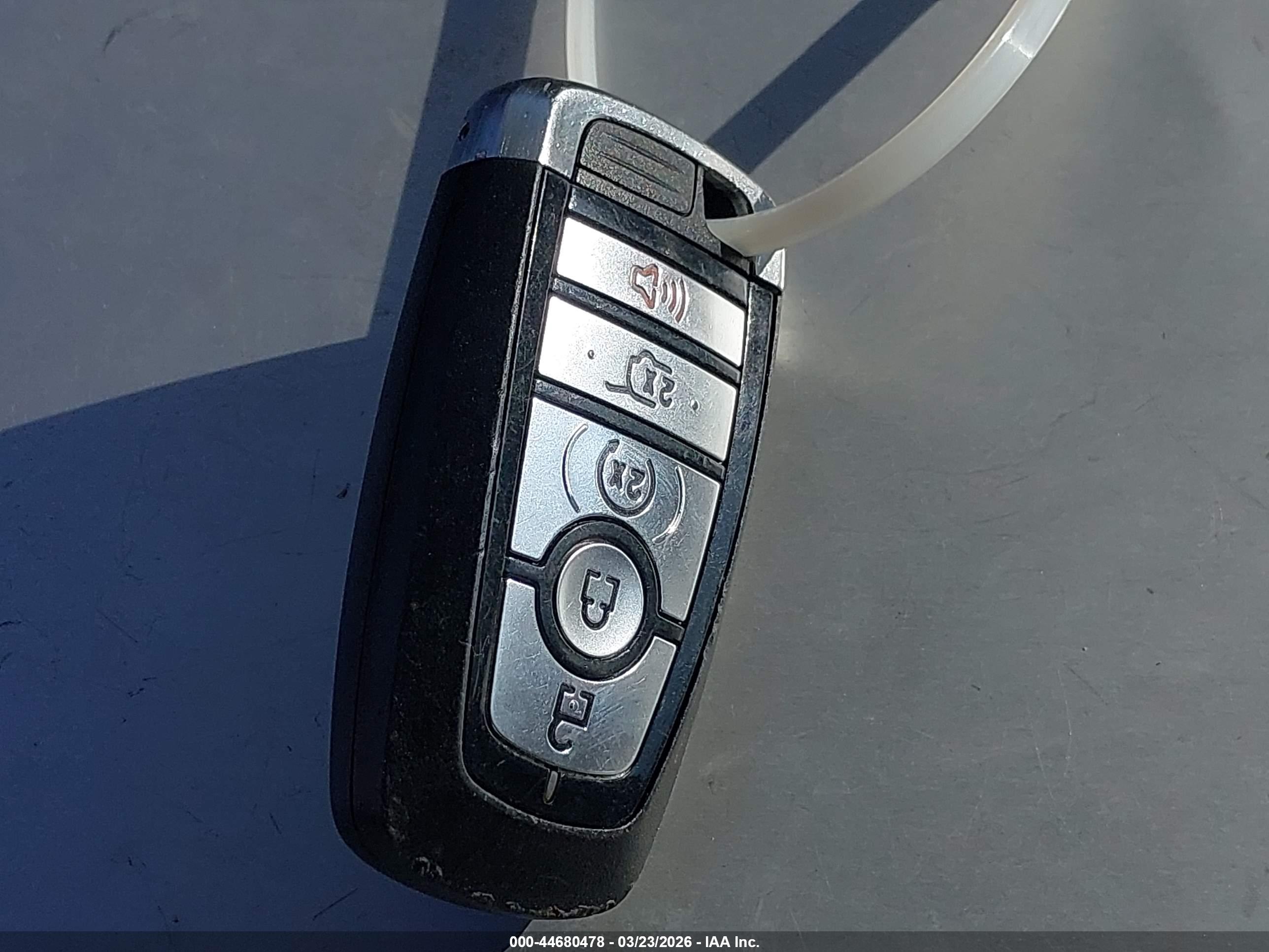 FORD ESCAPE image 11