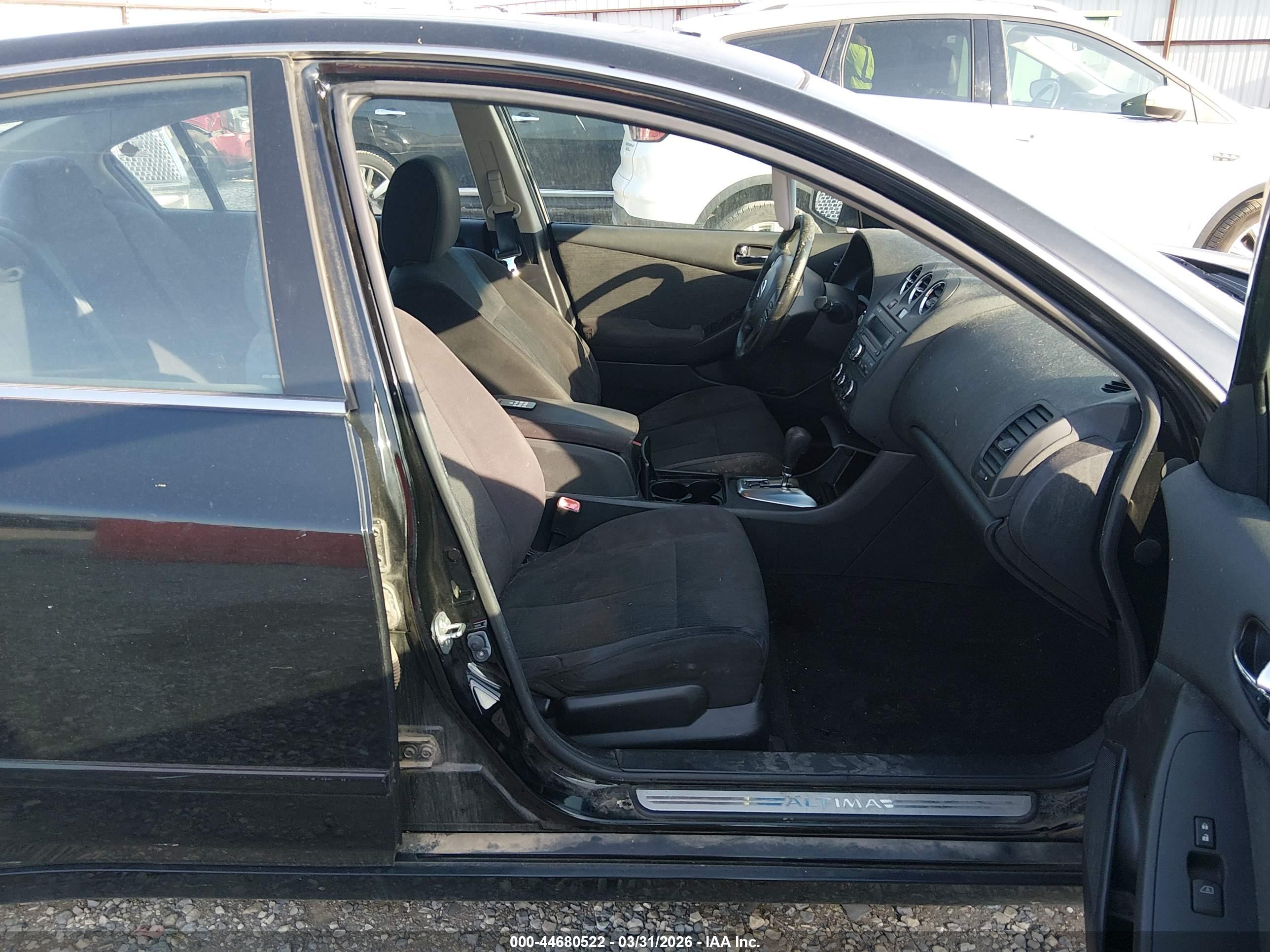 NISSAN ALTIMA image 5