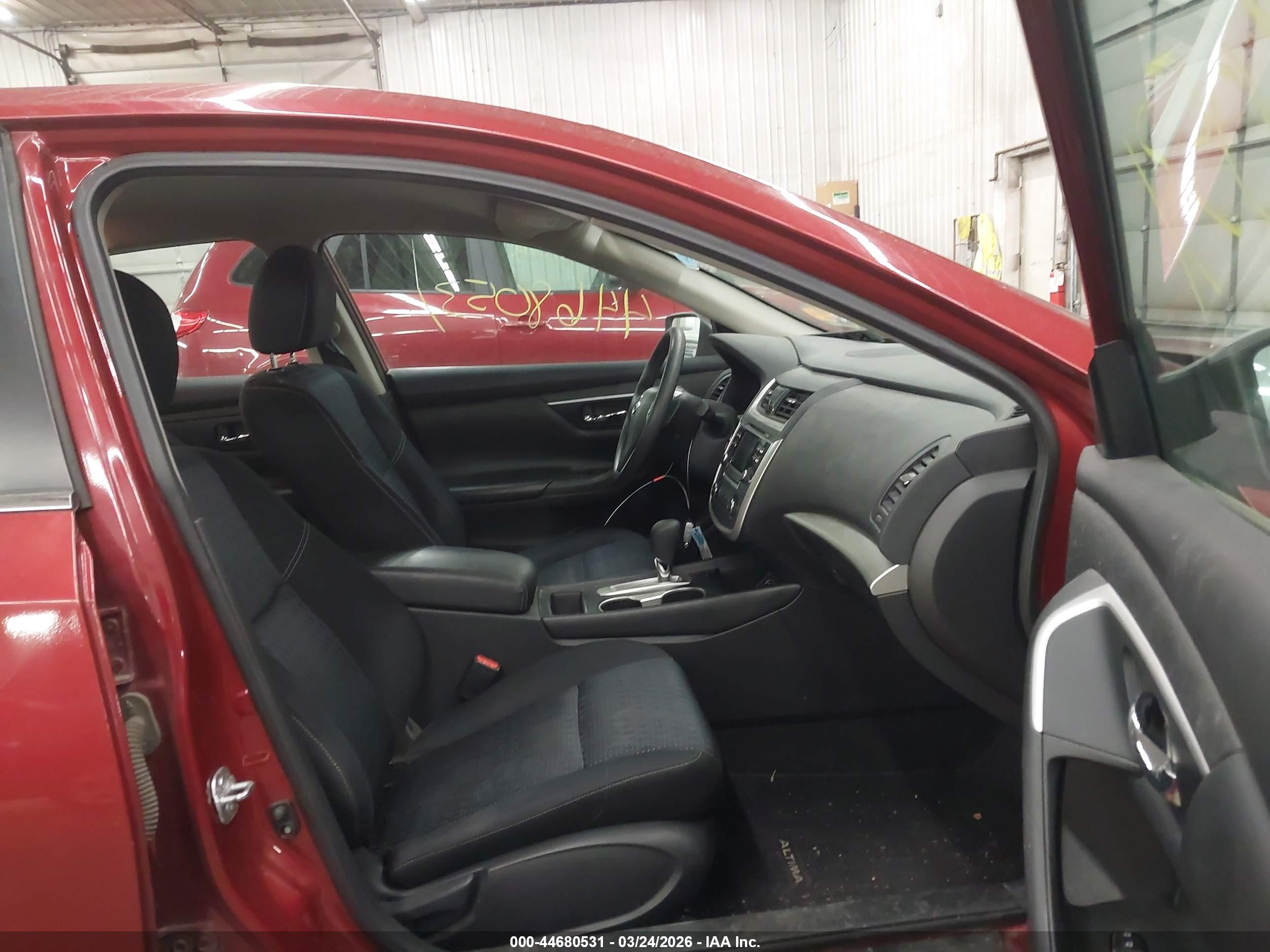 NISSAN ALTIMA image 5