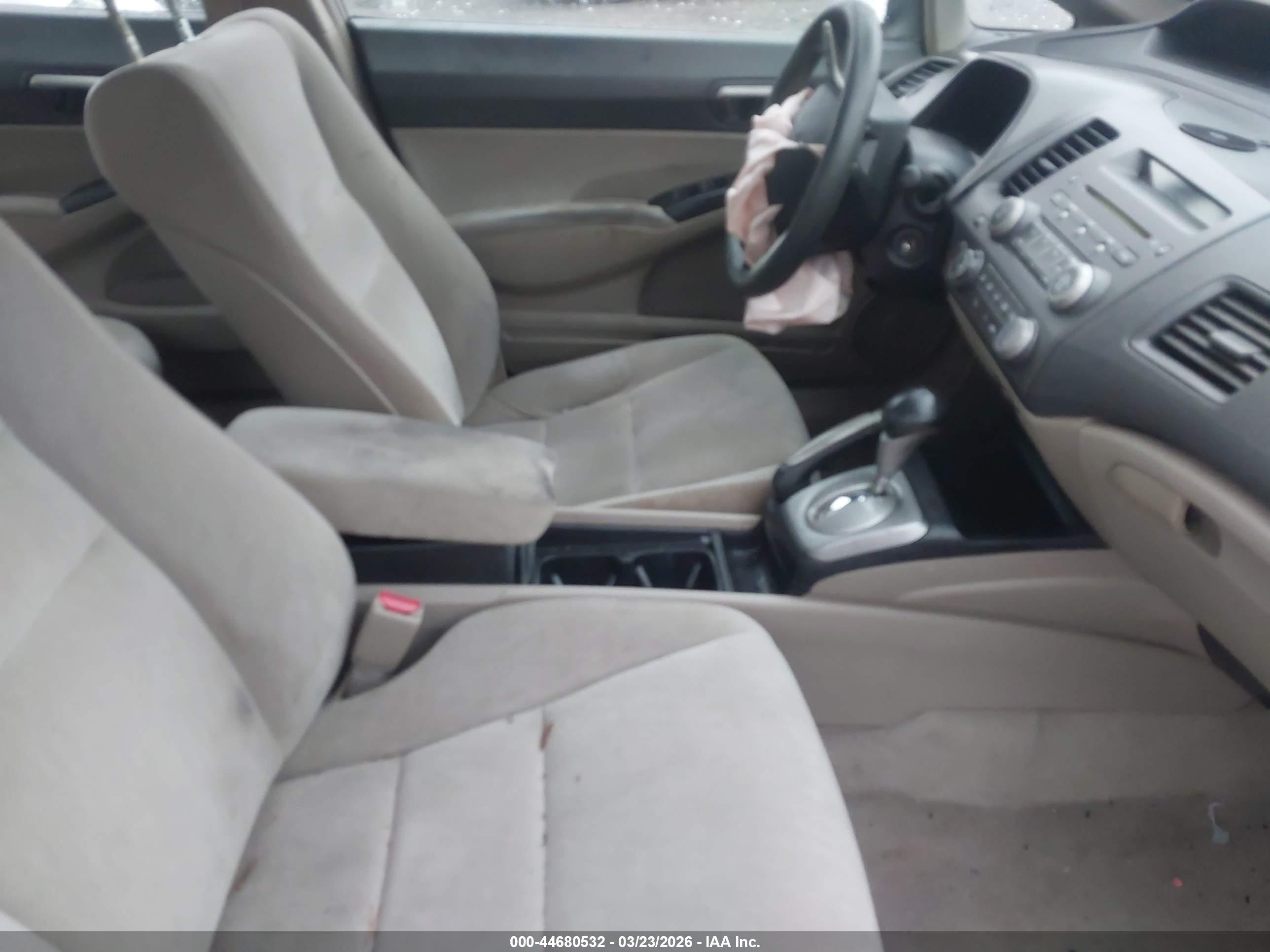 HONDA CIVIC image 5