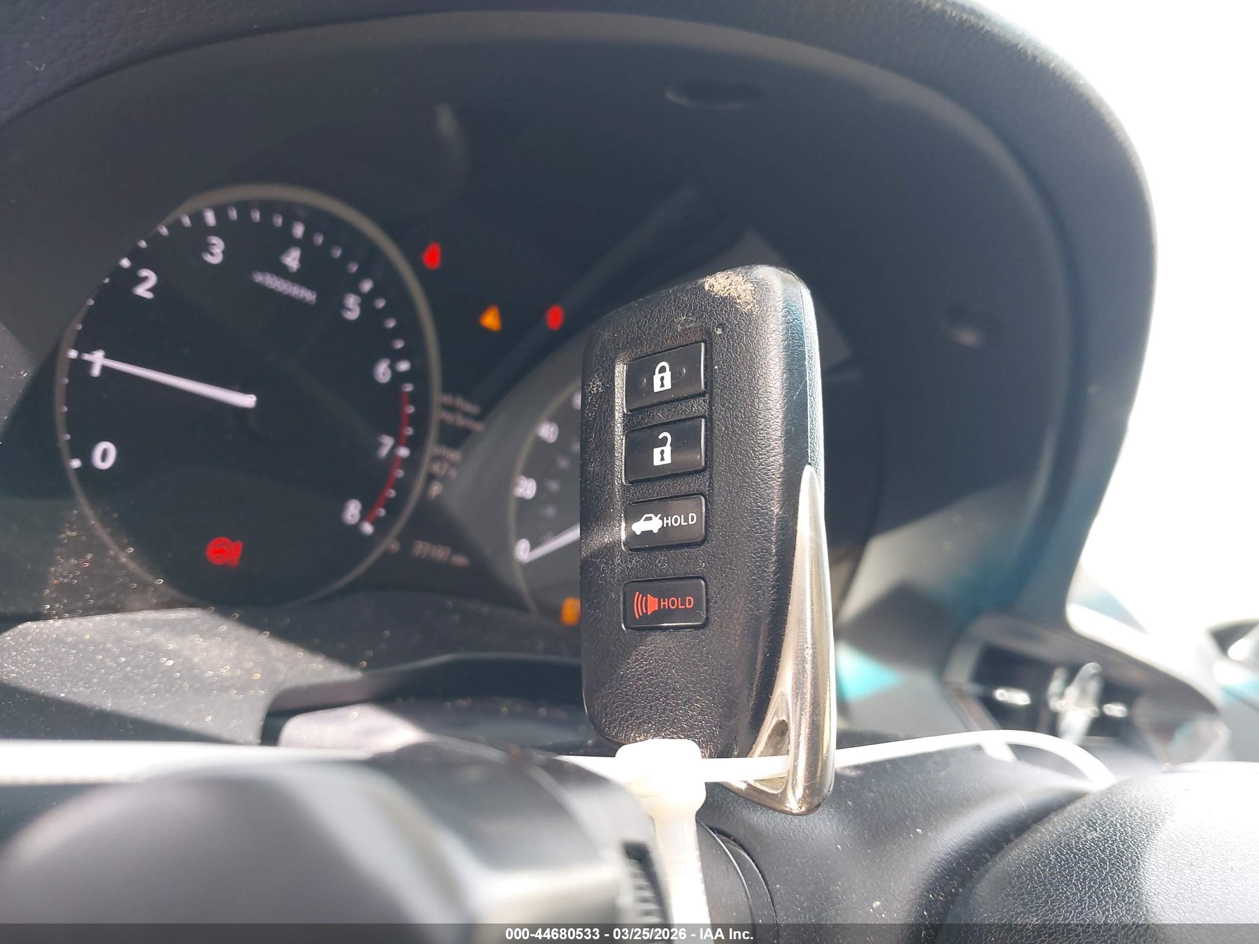 LEXUS ES image 11