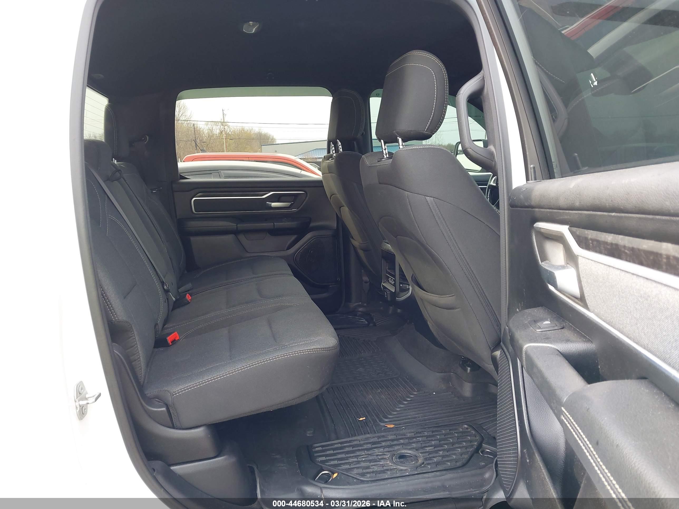 RAM 1500 image 8