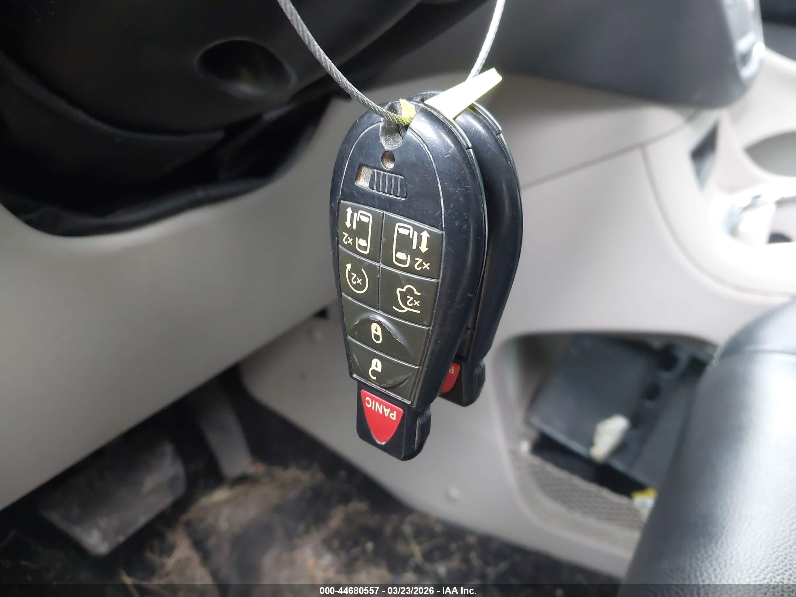 DODGE GRAND image 11