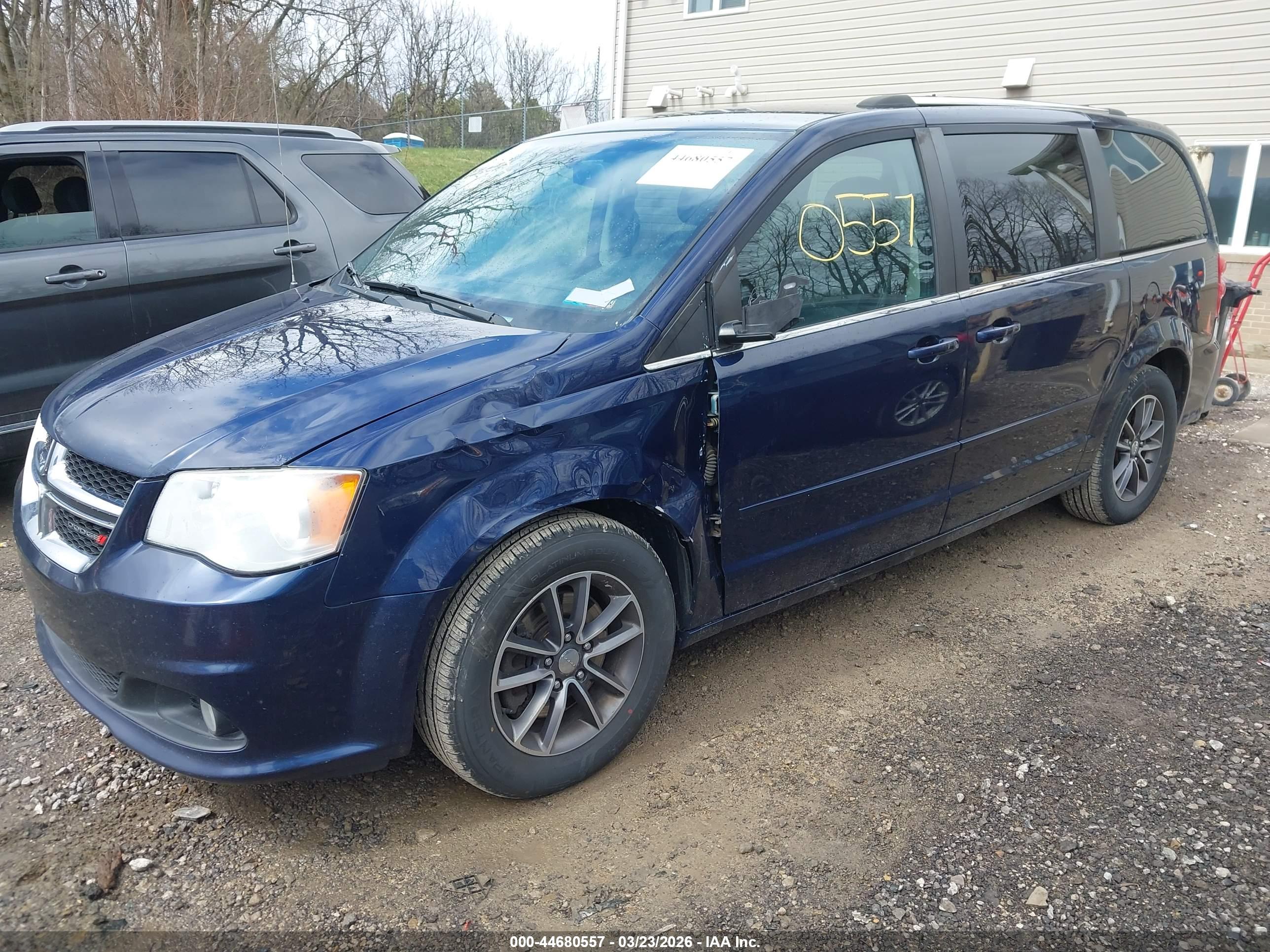 DODGE GRAND image 2