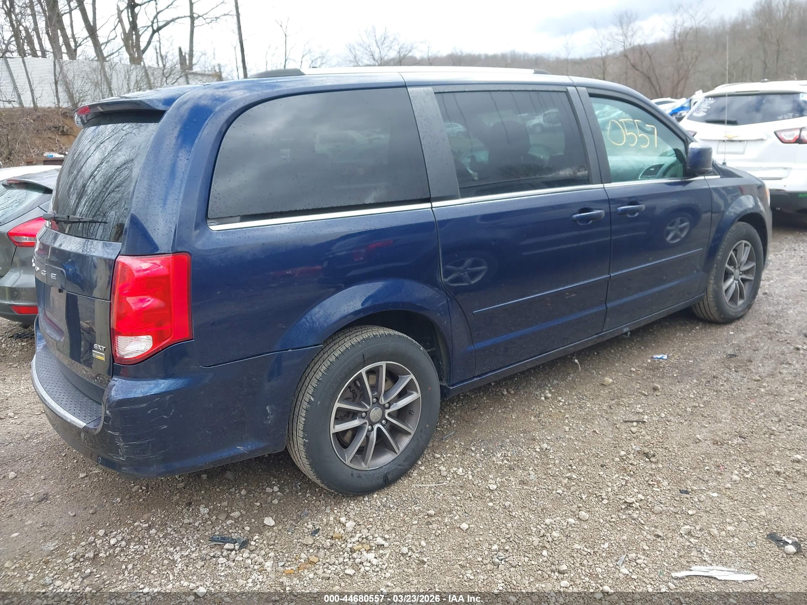 DODGE GRAND image 4