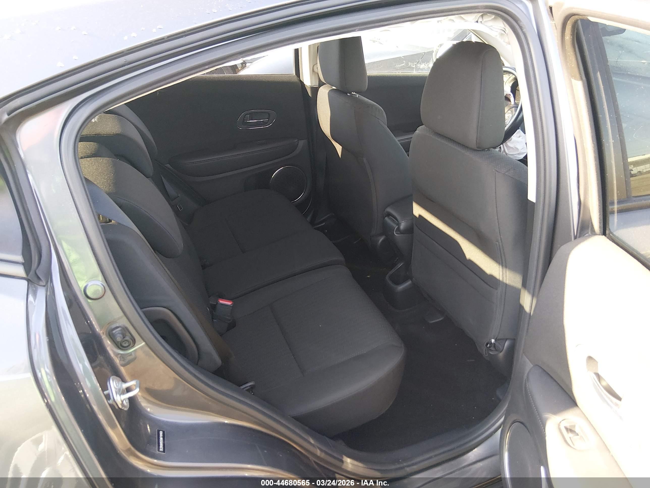 HONDA HR-V image 8