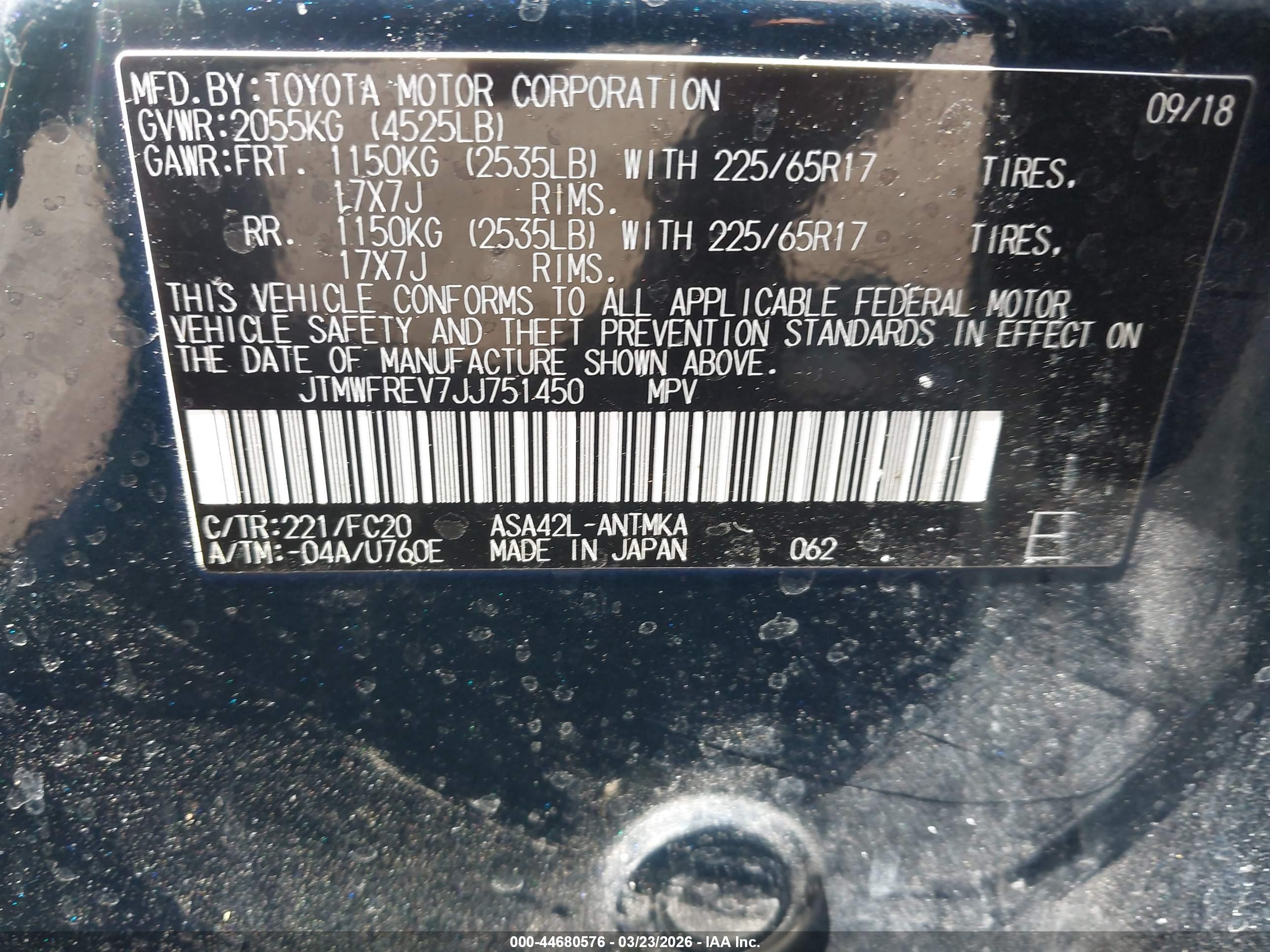 TOYOTA RAV4 image 9