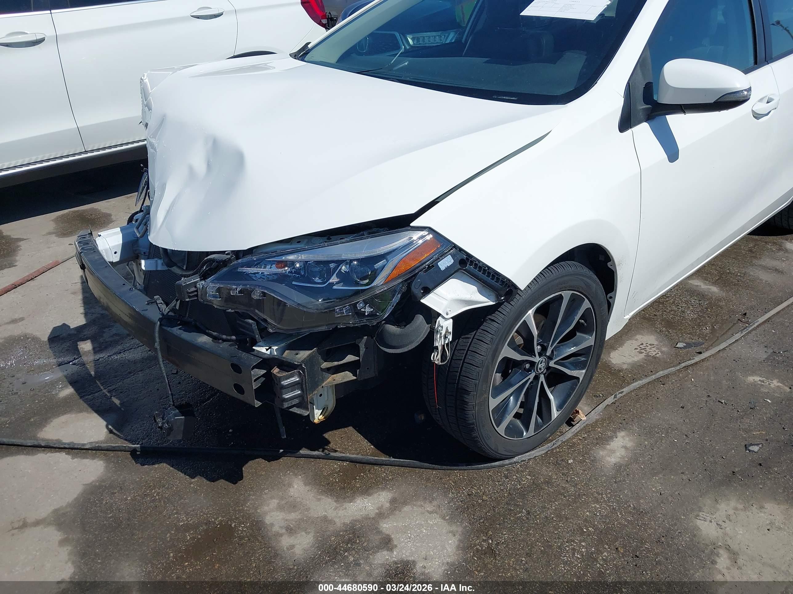 TOYOTA COROLLA image 6