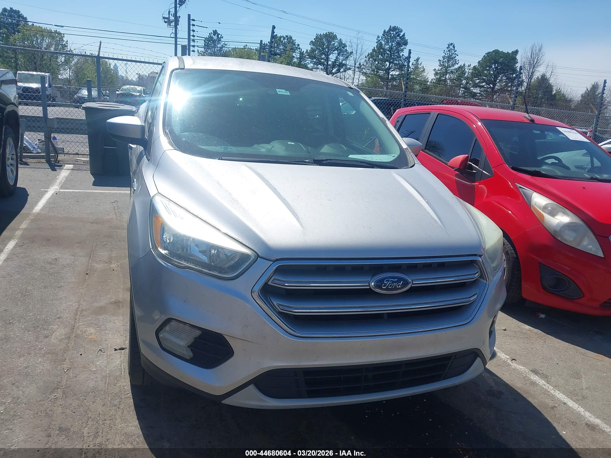 FORD ESCAPE image 6