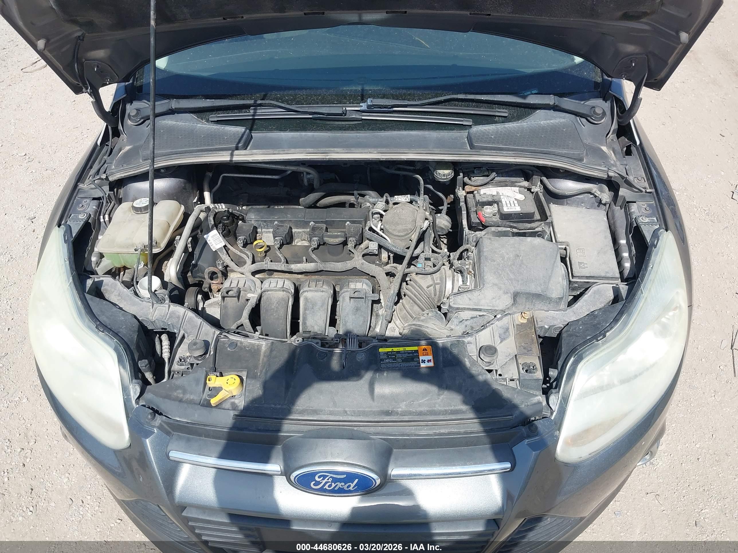 FORD FOCUS image 10