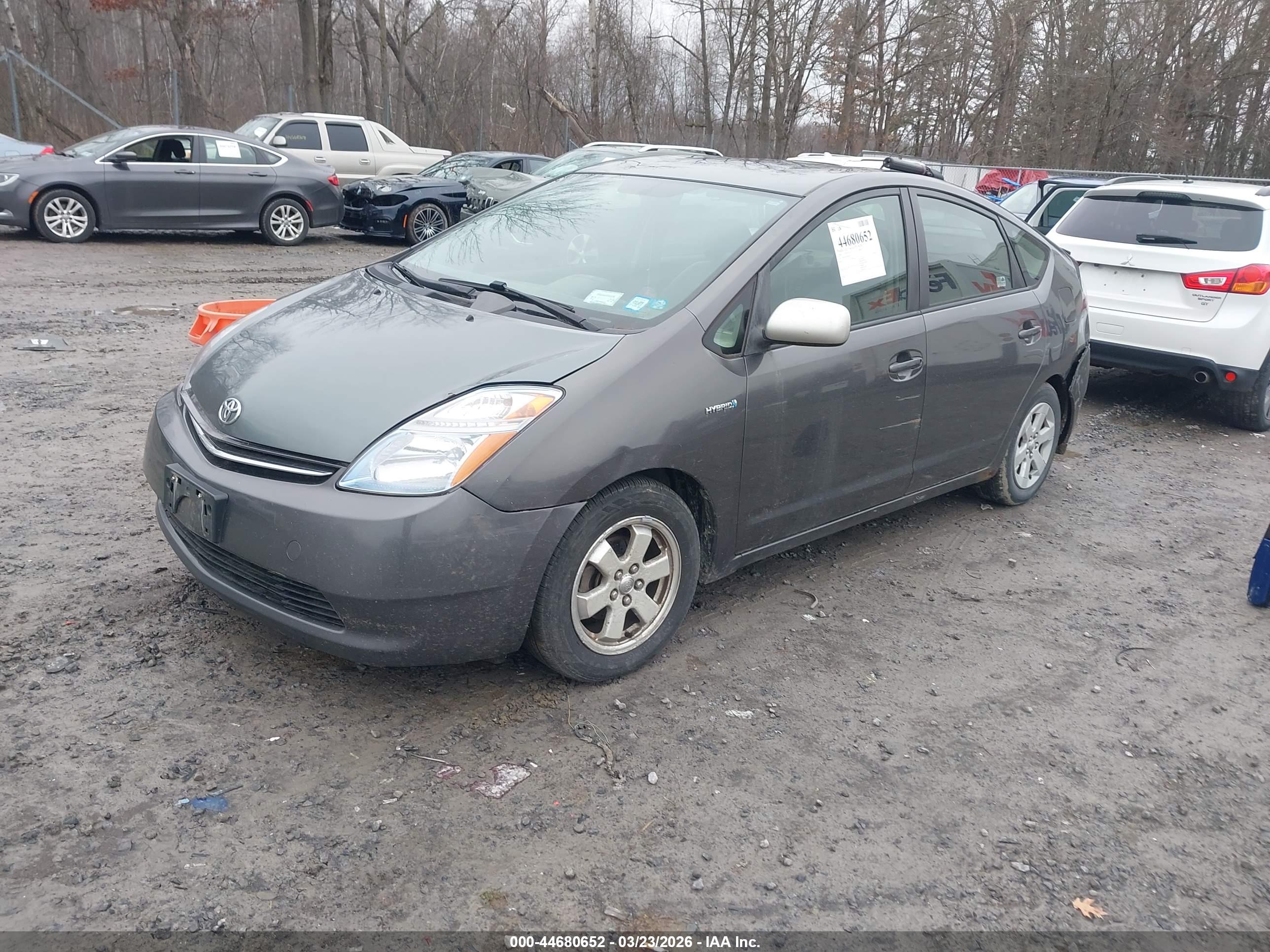 TOYOTA PRIUS image 2