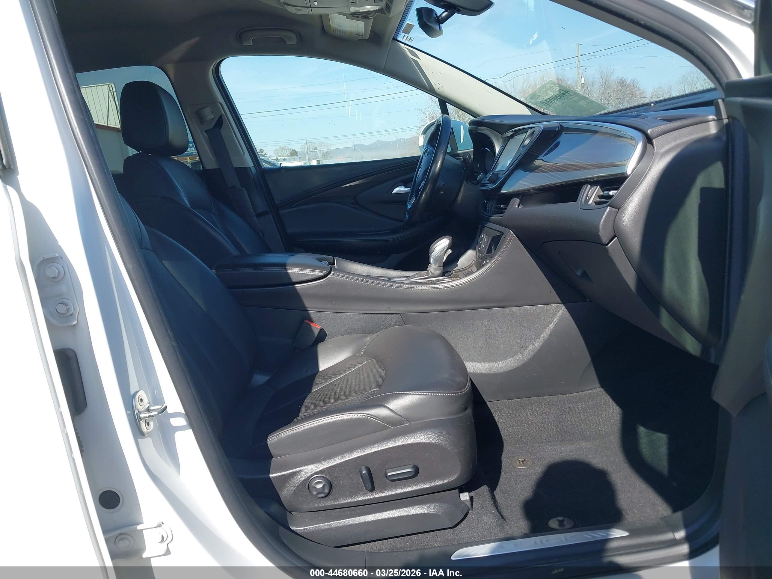 BUICK ENVISION image 5